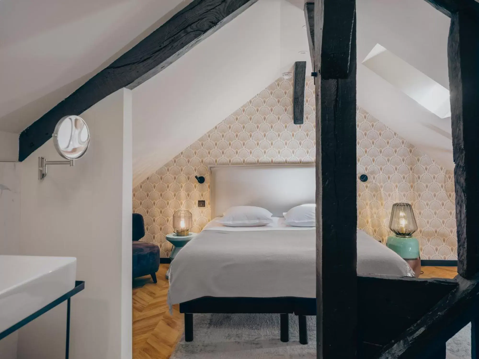 Bed in Le Nemours Rennes