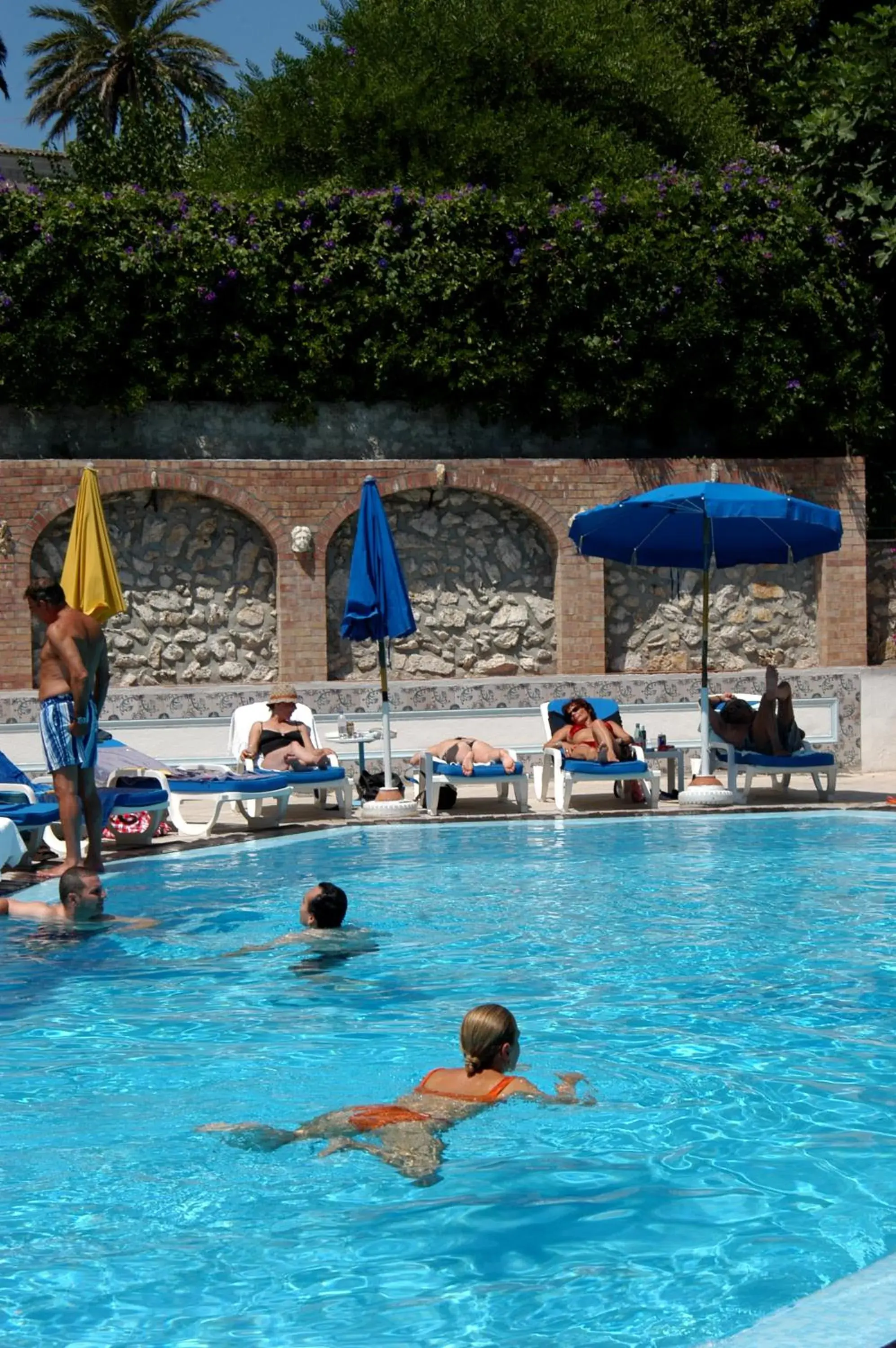 Swimming Pool in Hotel San Felice