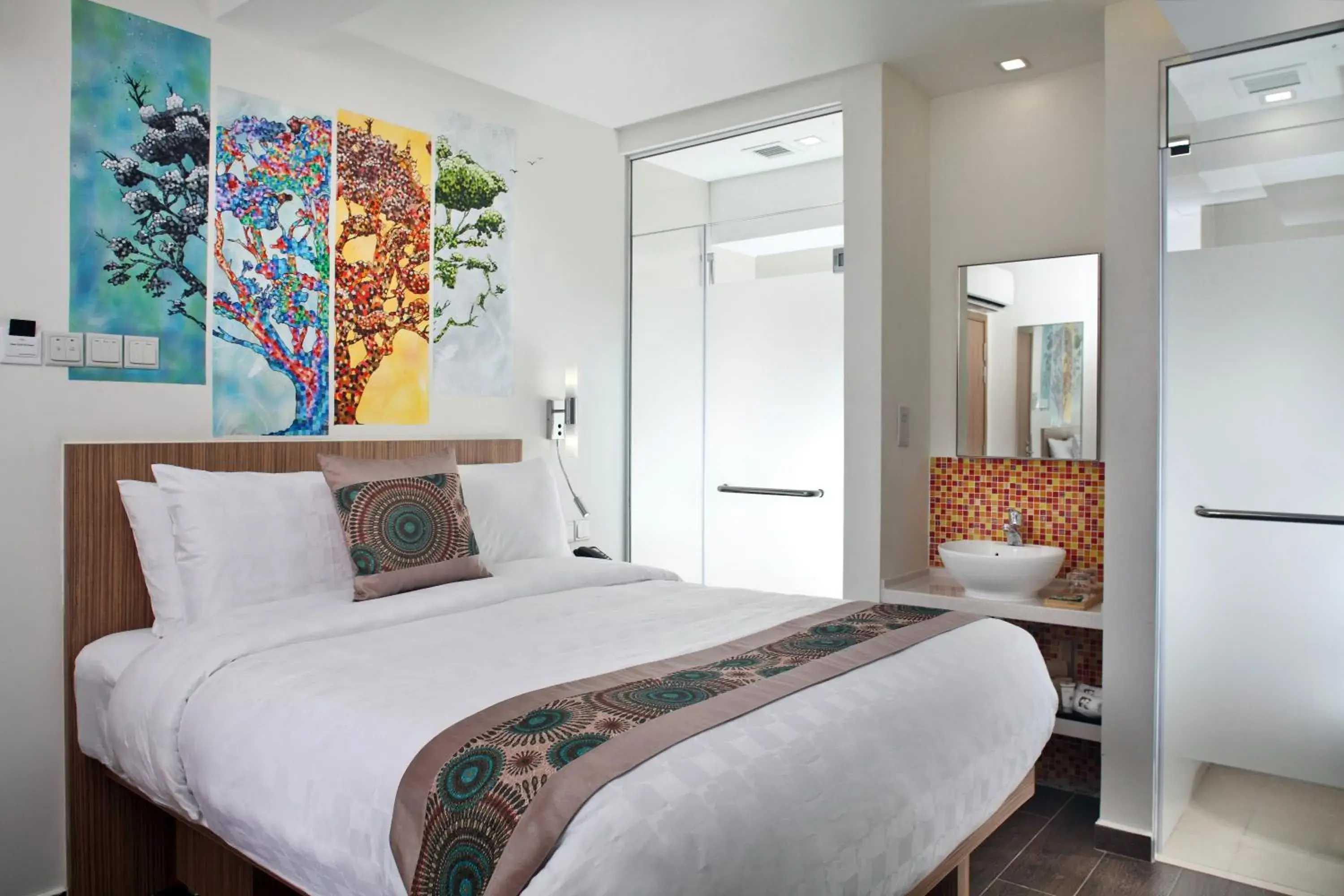 Photo of the whole room, Bed in Hotel Clover The Arts Photo of the whole room, Bed in Hotel Clover The Arts