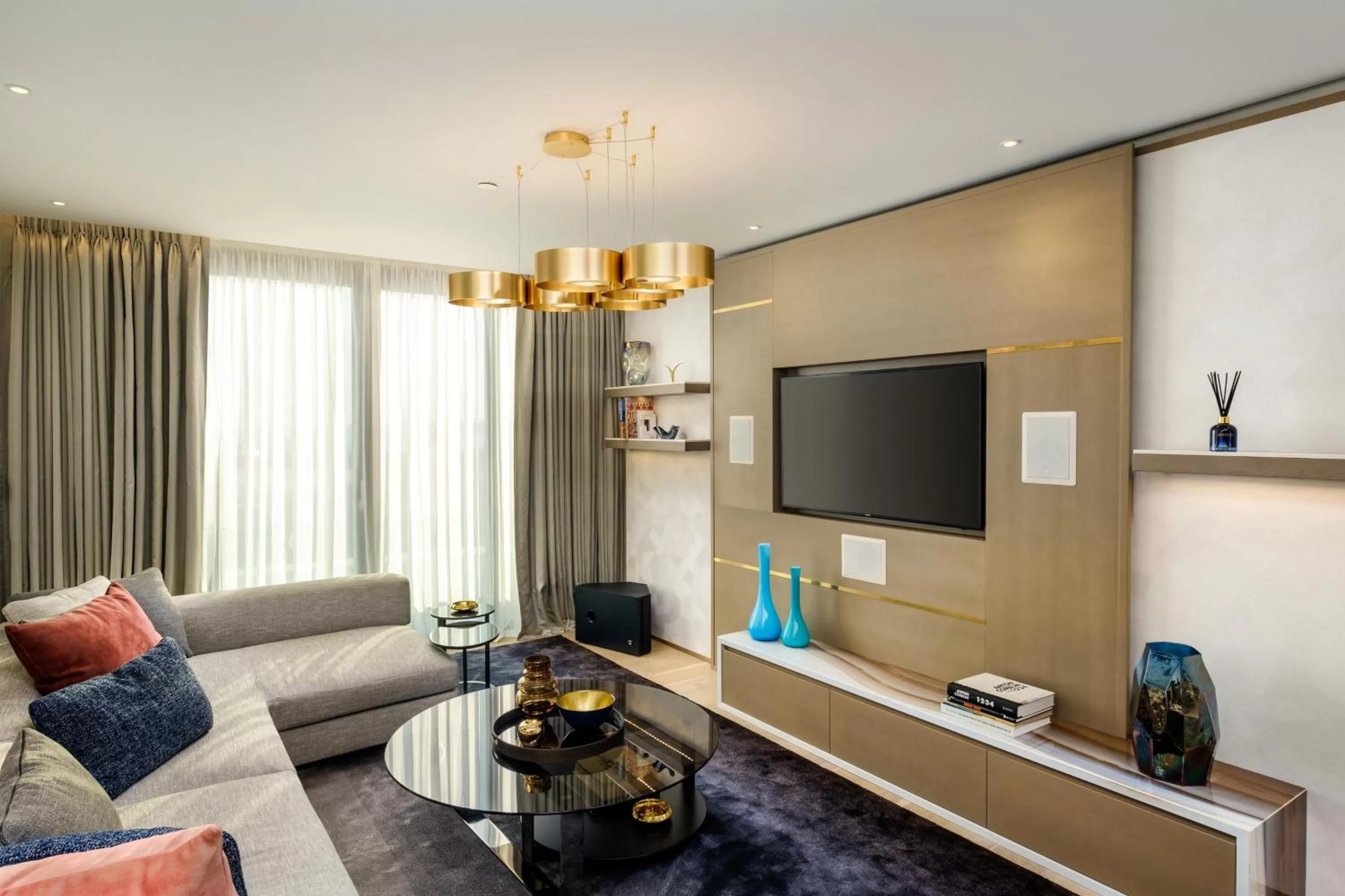 Living room in Parklane, a Luxury Collection Resort & Spa, Limassol