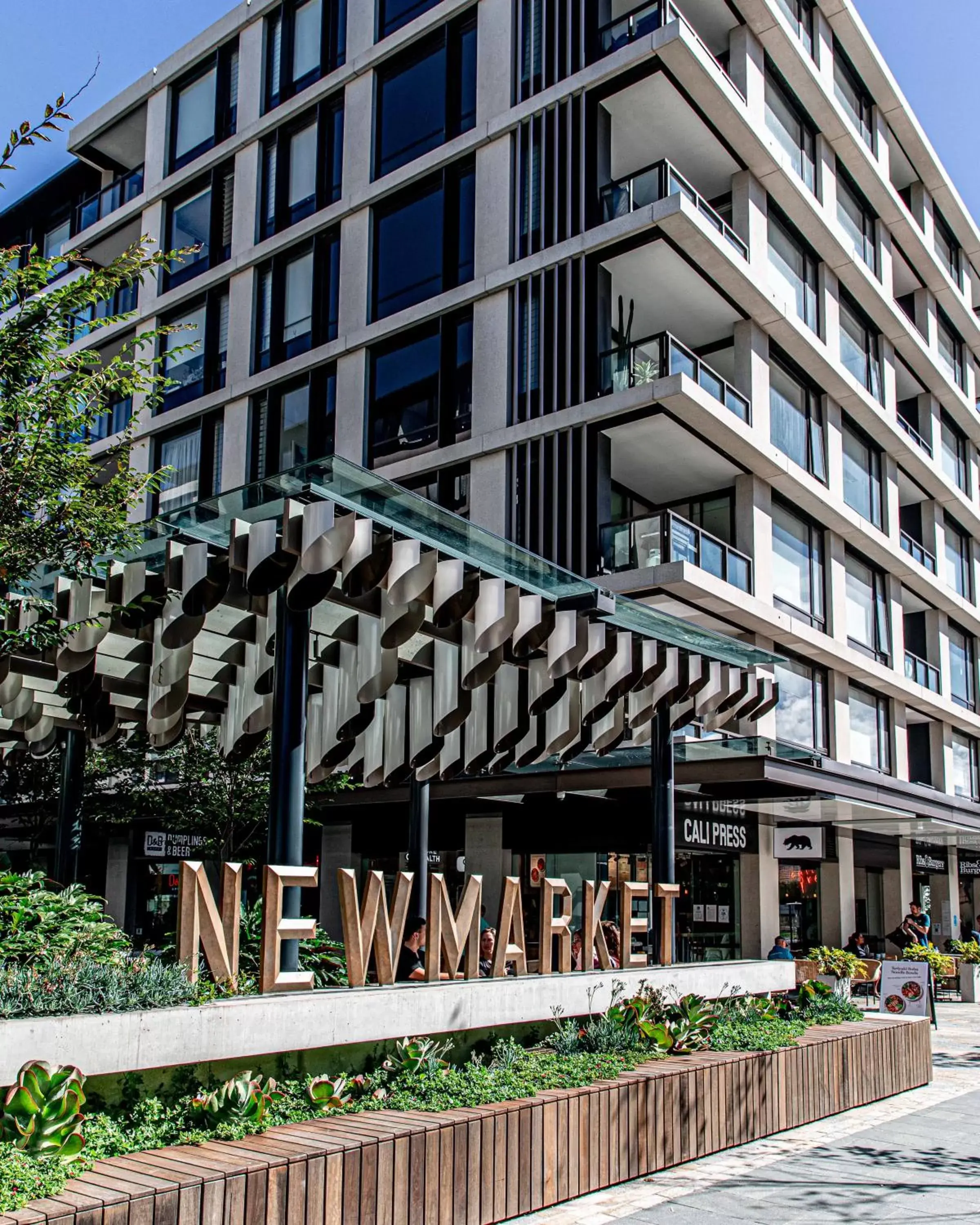 Restaurant/places to eat, Property Building in Avoca Randwick by Sydney Lodges