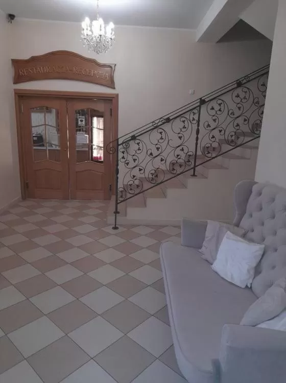 Lobby or reception in Zajazd Pod Jesionami