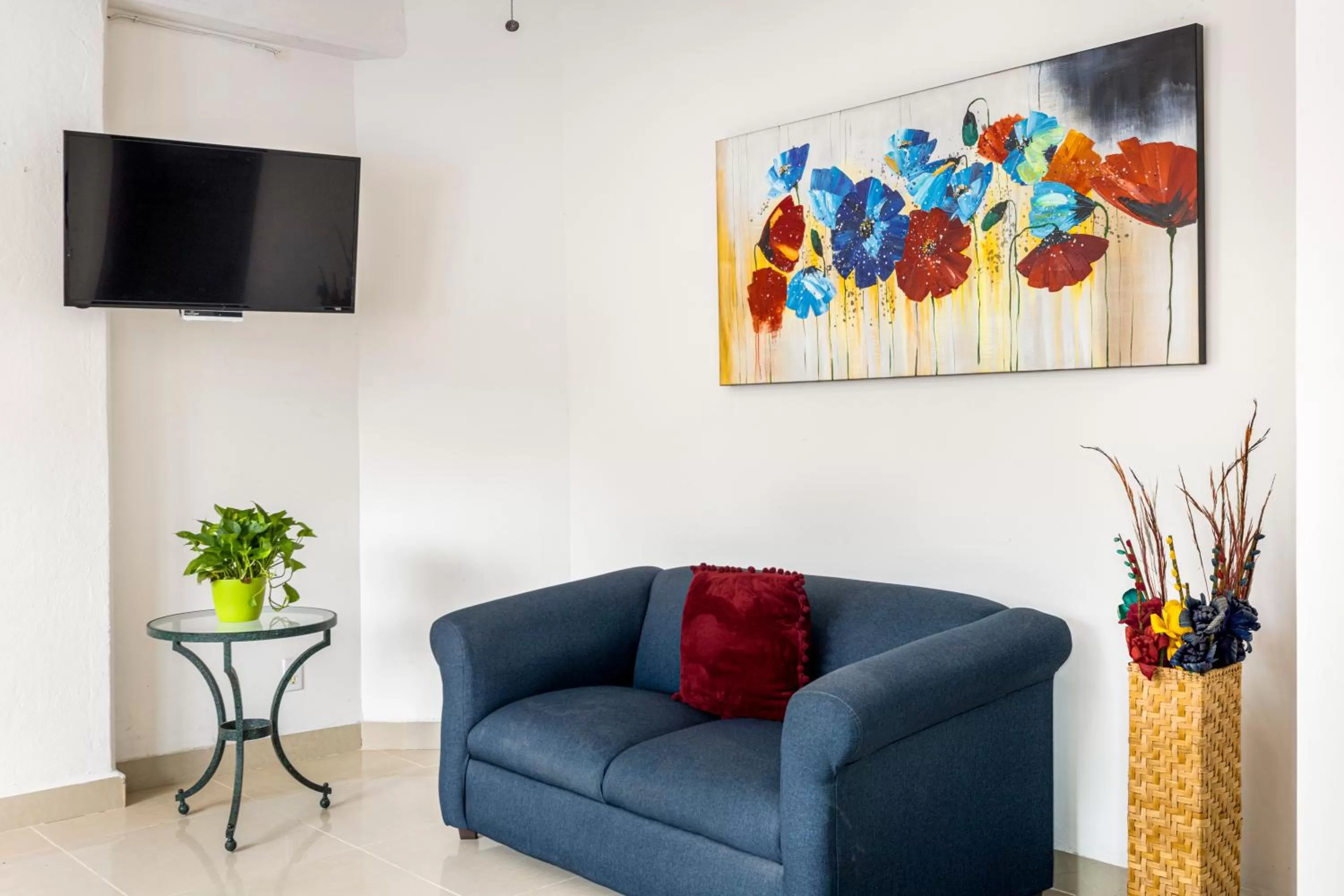 TV and multimedia in Hotel Pueblito Vallarta