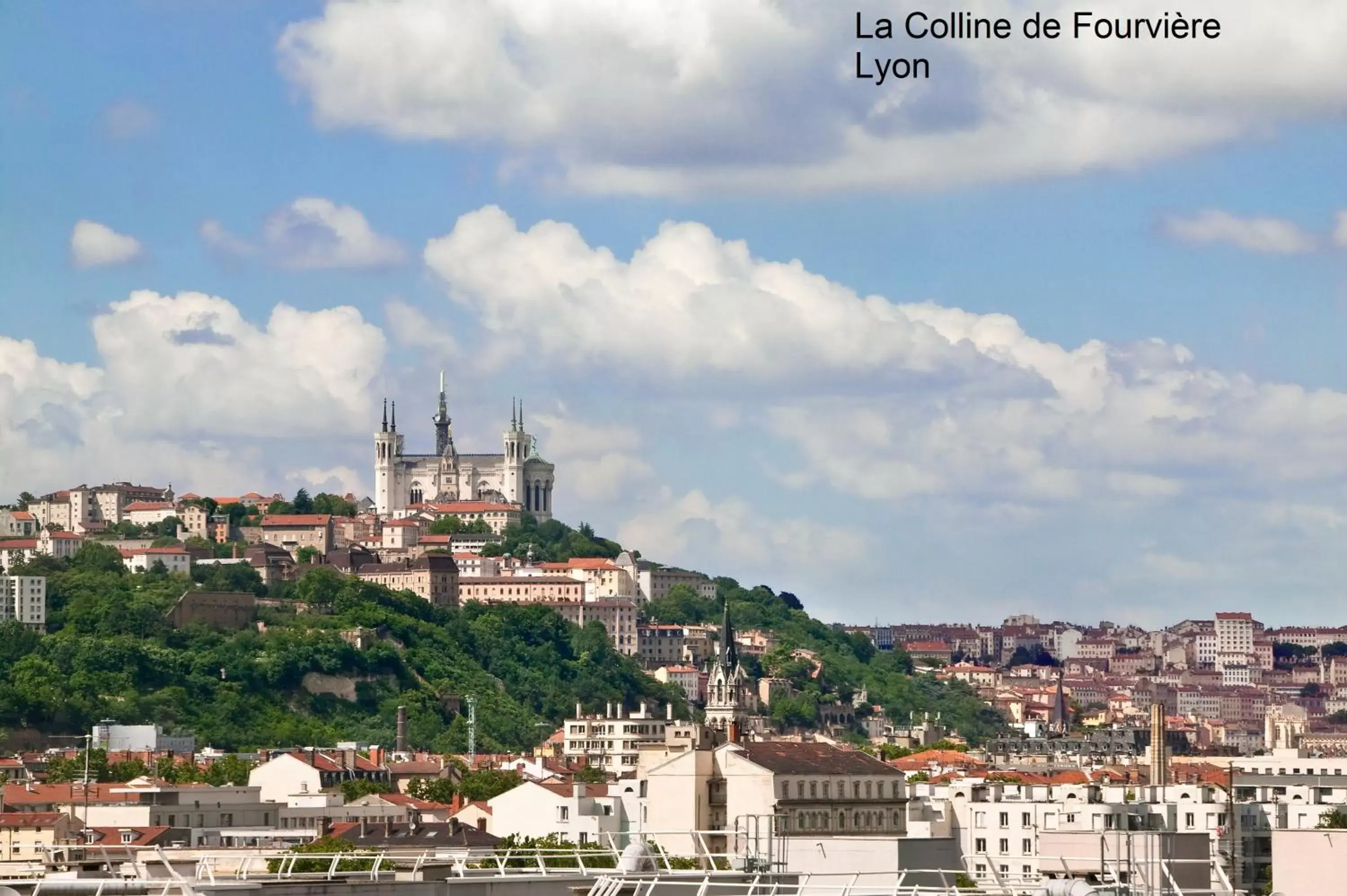 Nearby landmark, Neighborhood in IBIS Lyon Sud Chasse Sur Rhône