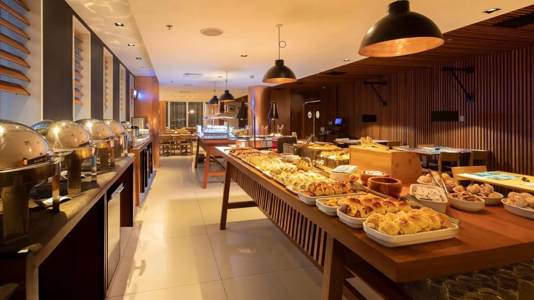 Restaurant/Places to Eat in Venit Barra Hotel