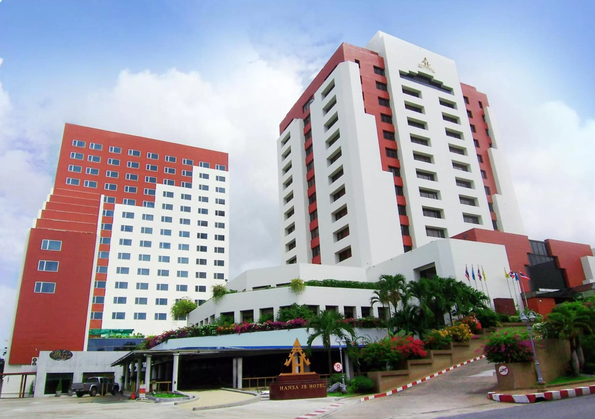 Facade/entrance, Property Building in Hansa JB Hotel, Hatyai