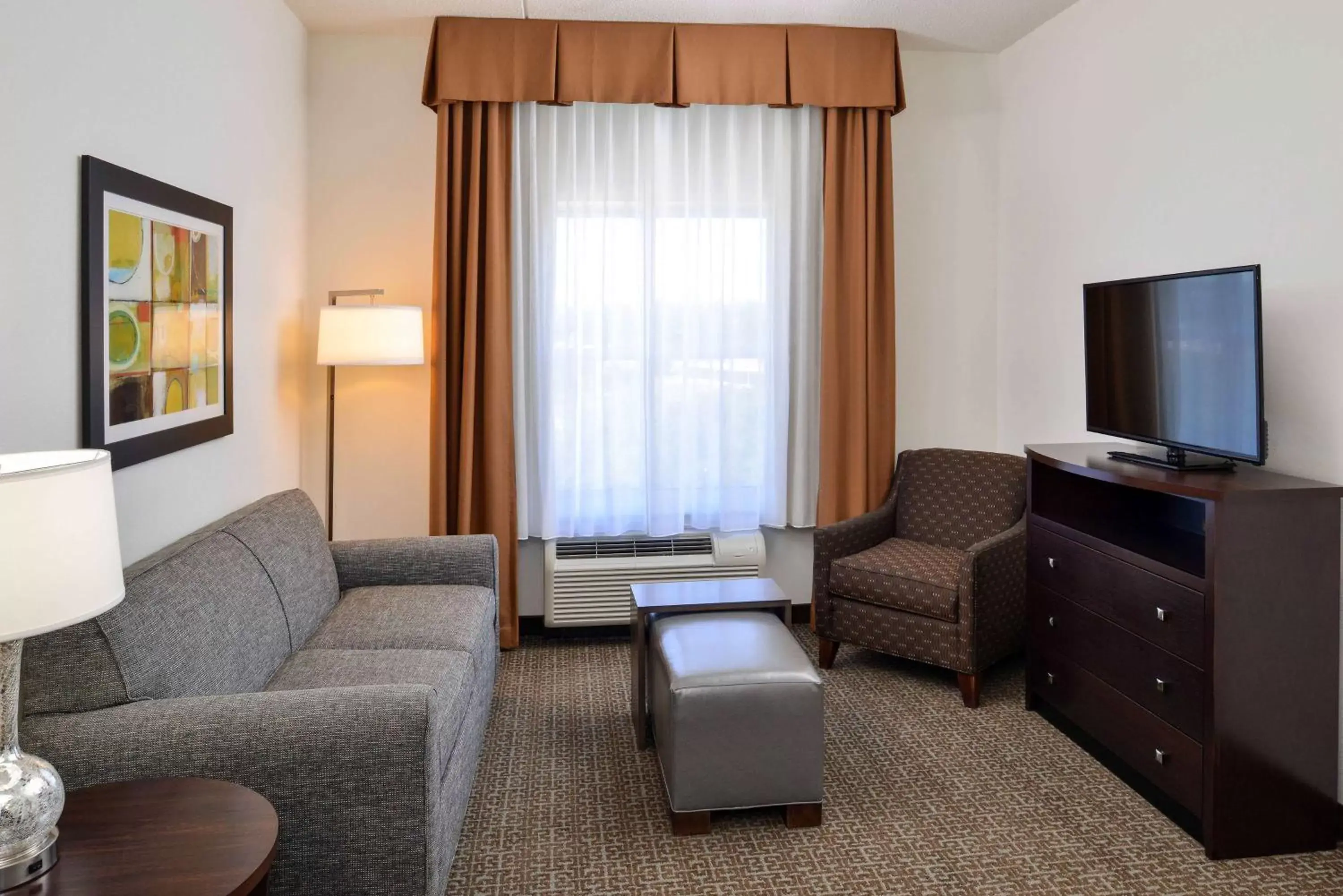 Living room, Seating Area in Homewood Suites by Hilton Columbia/Laurel