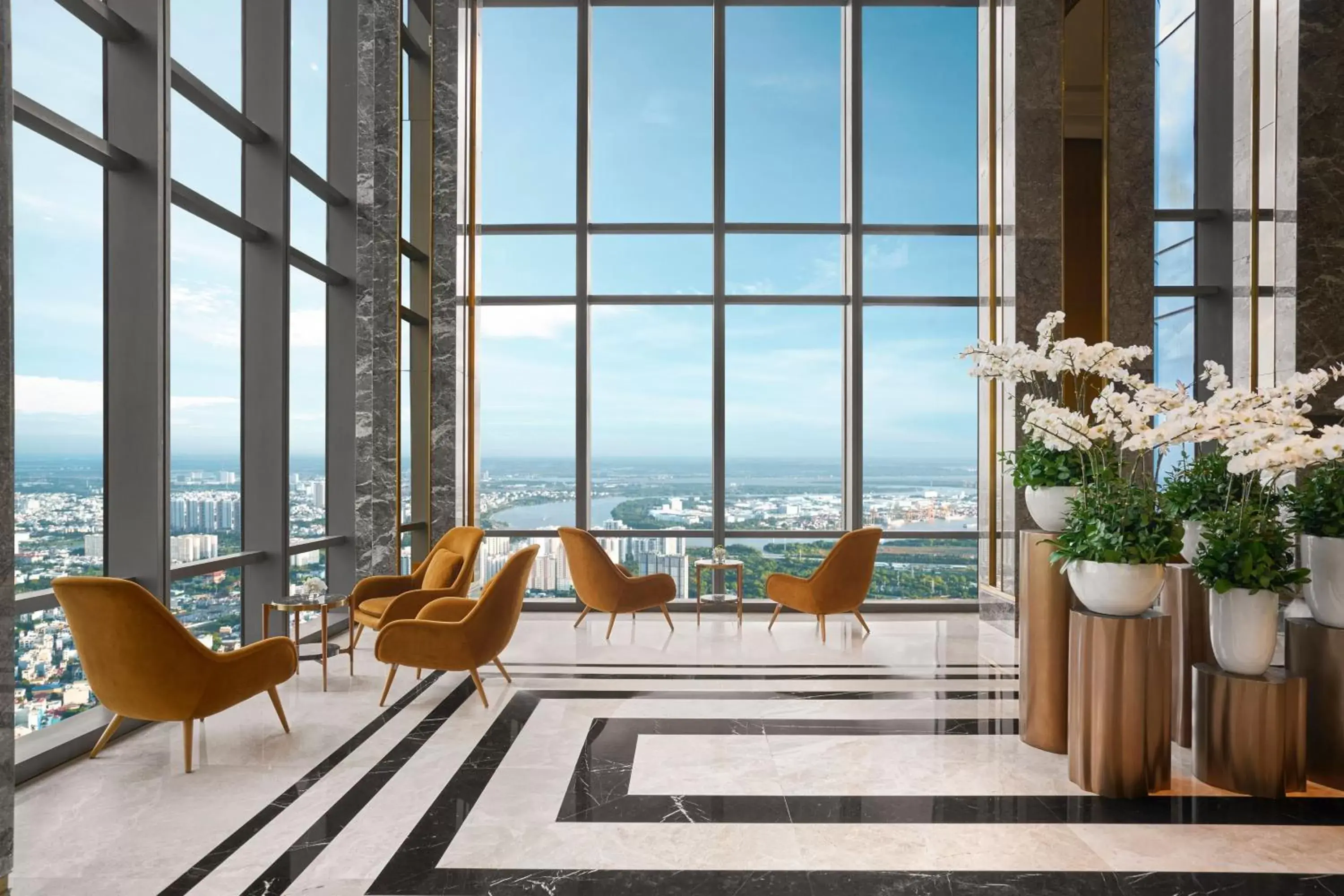 Lobby or reception in Vinpearl Landmark 81, Autograph Collection