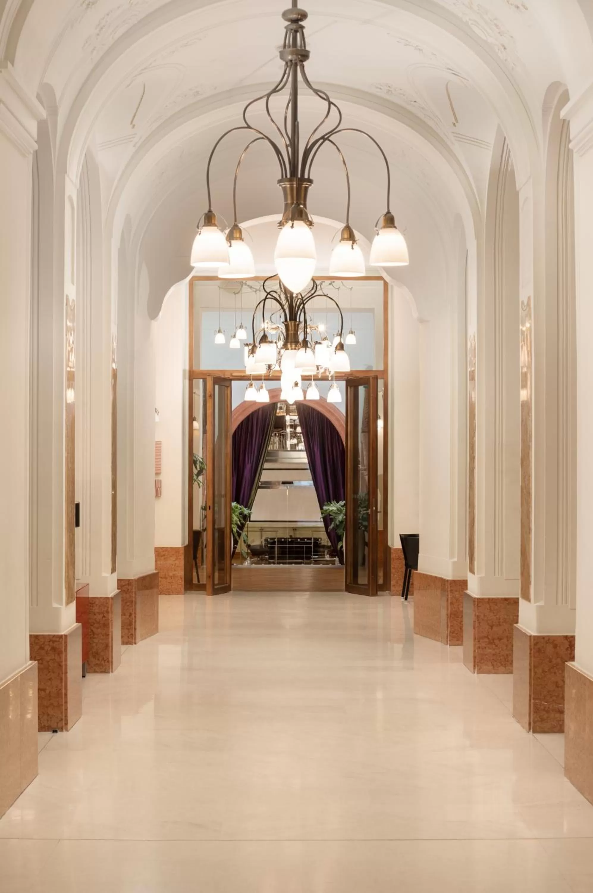 Lobby or reception, Bed in K+K Hotel Central