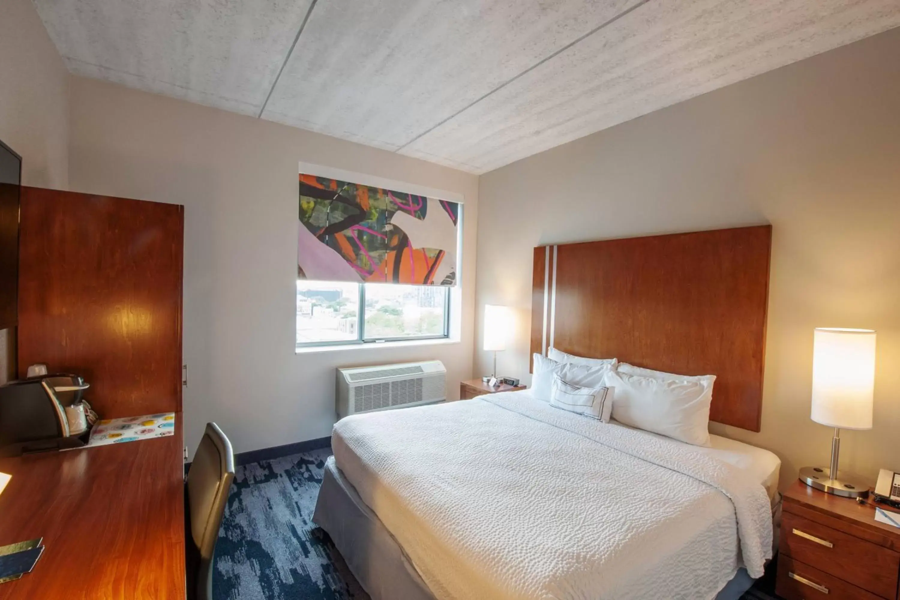 Photo of the whole room, Bed in Fairfield Inn & Suites By Marriott New York Brooklyn