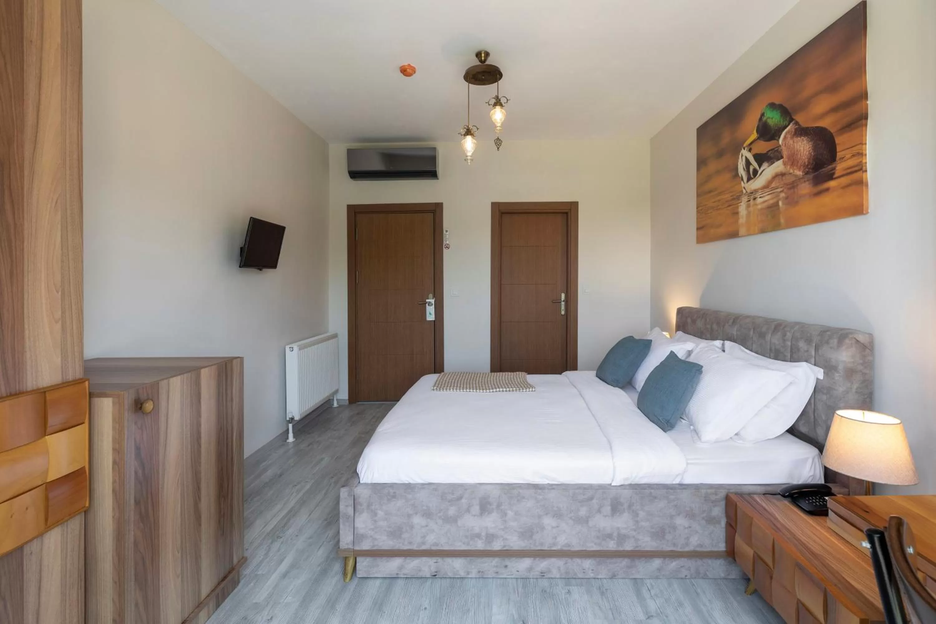 Photo of the whole room, Bed in Lagun Palas