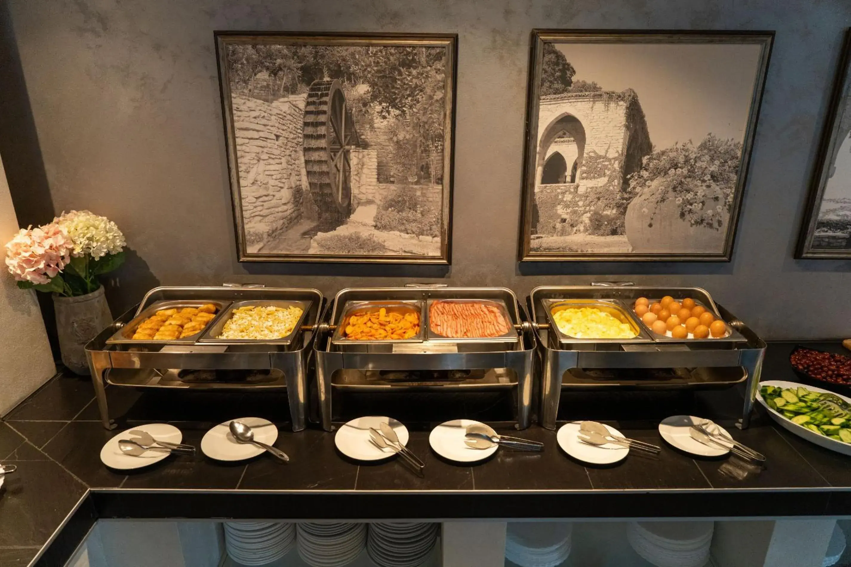 Breakfast, Food in White Rock Castle Suite Hotel & SPA