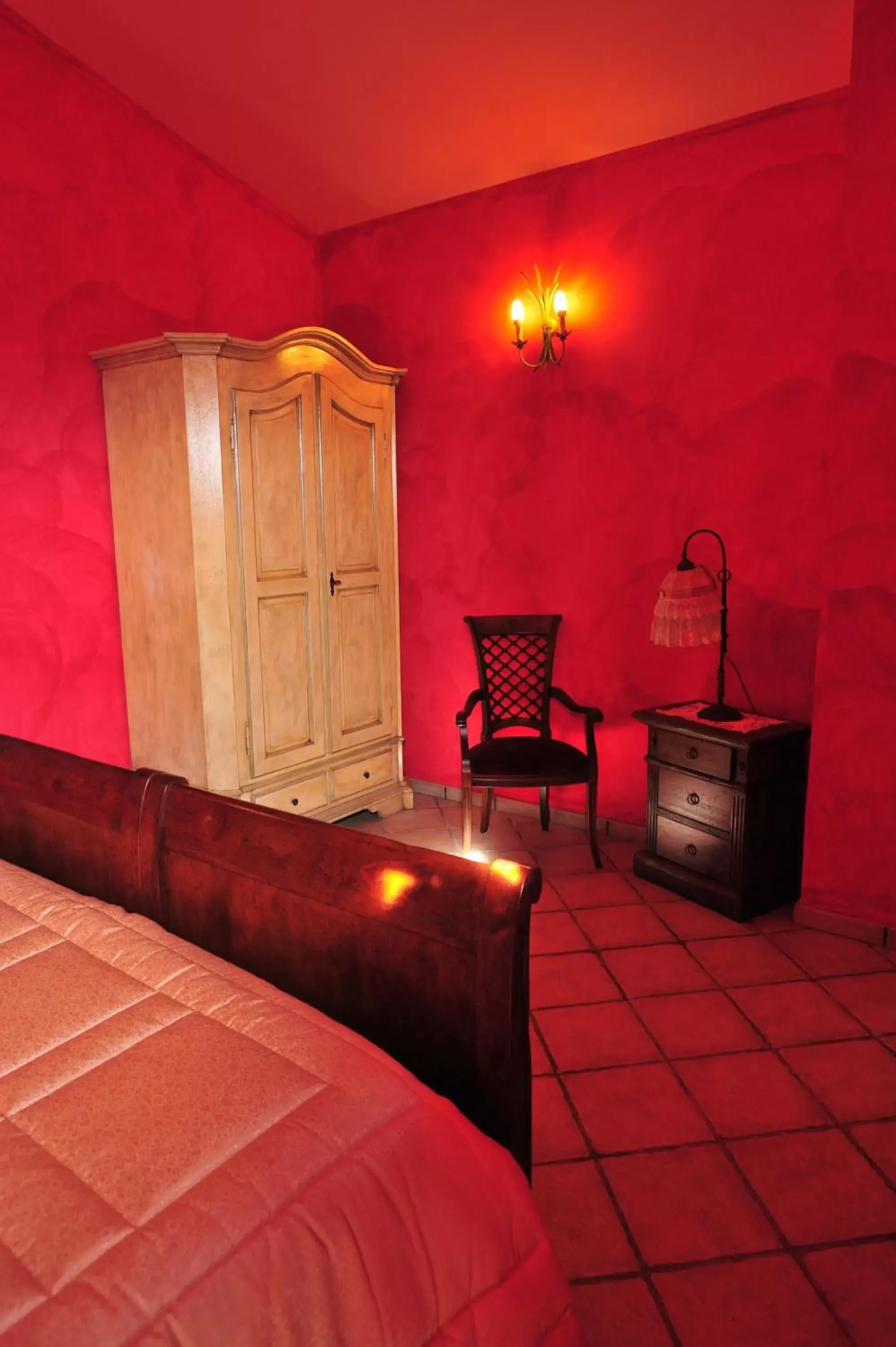 Bedroom, Seating Area in Poggio dei cavalieri