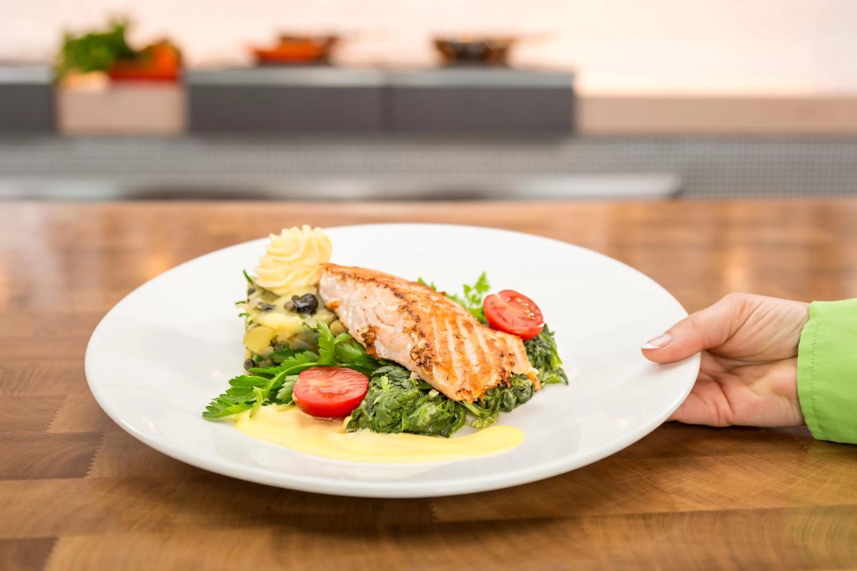 Restaurant/places to eat in Holiday Inn Berlin City East Side by IHG