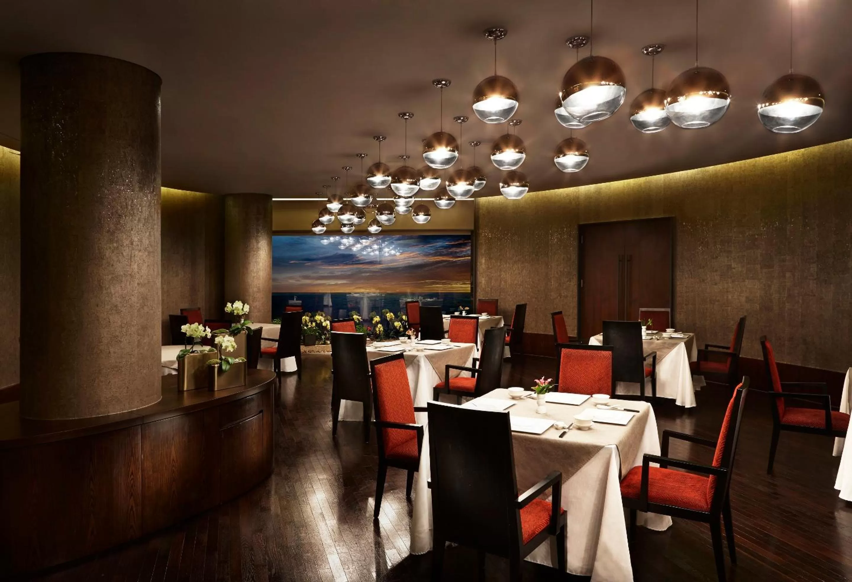 Restaurant/places to eat in Paradise Hotel Busan