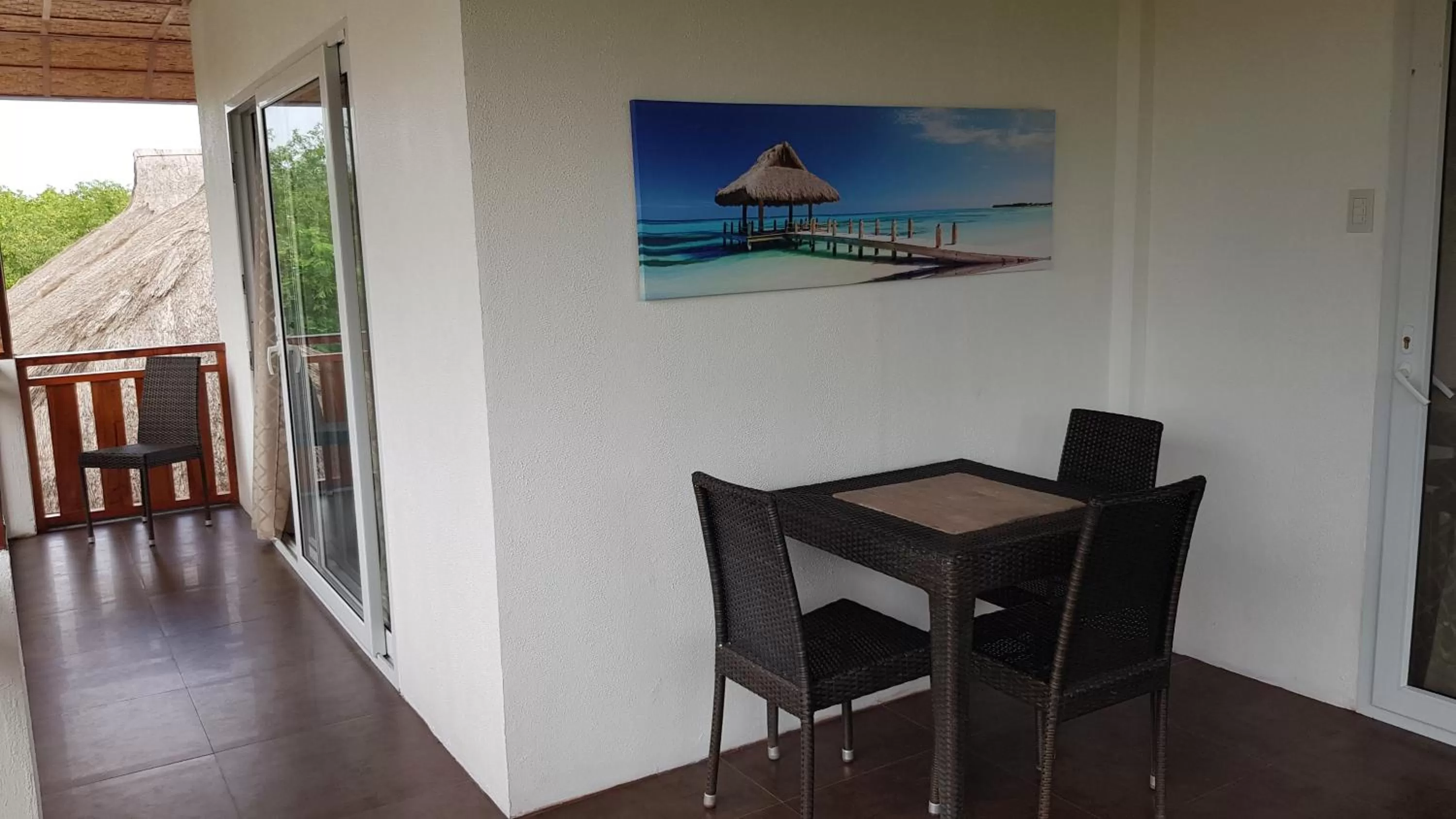 Balcony/Terrace in Scent of Green Papaya