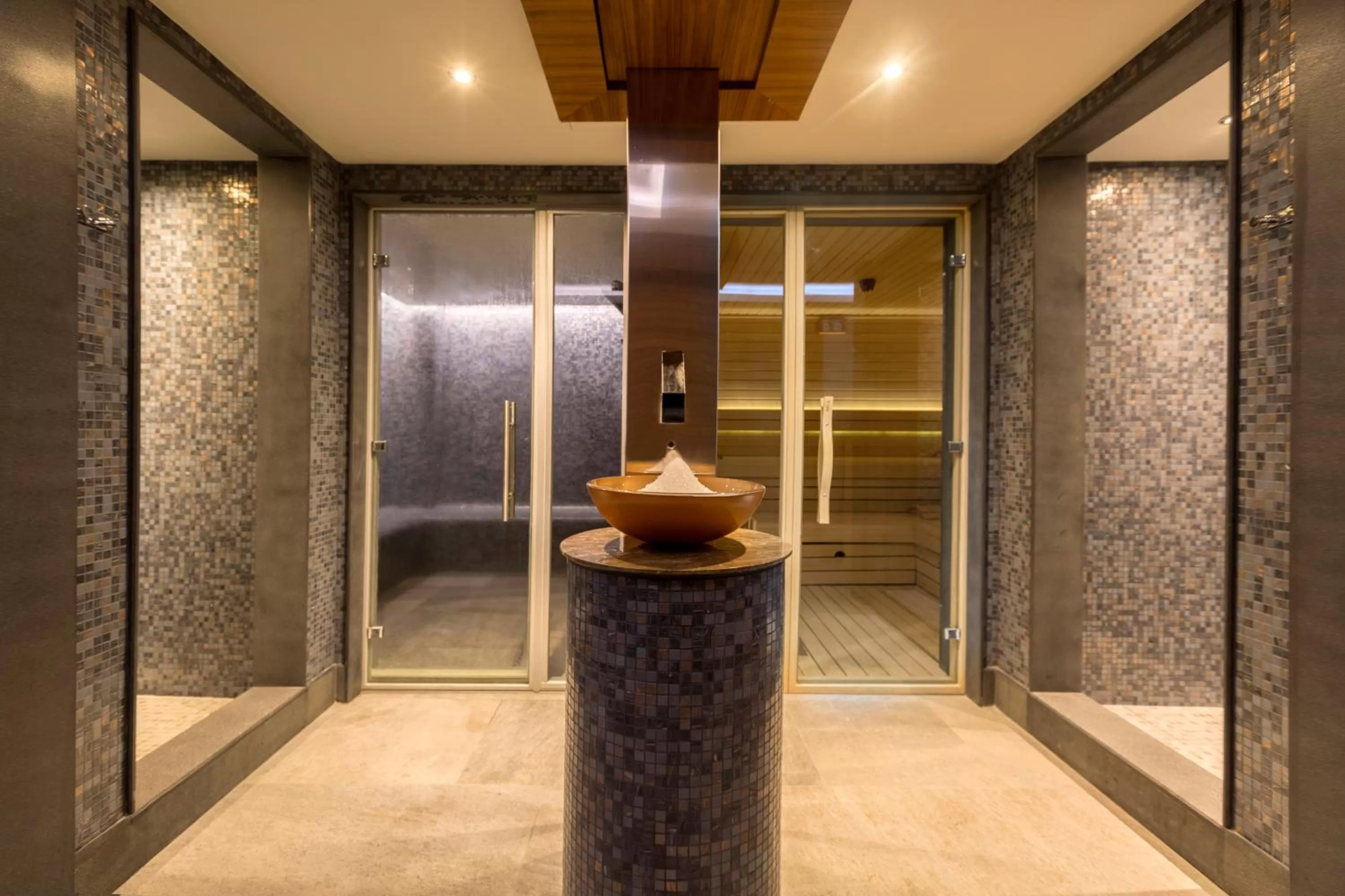 Hot Spring Bath in Golden Tulip Istanbul Bayrampasa