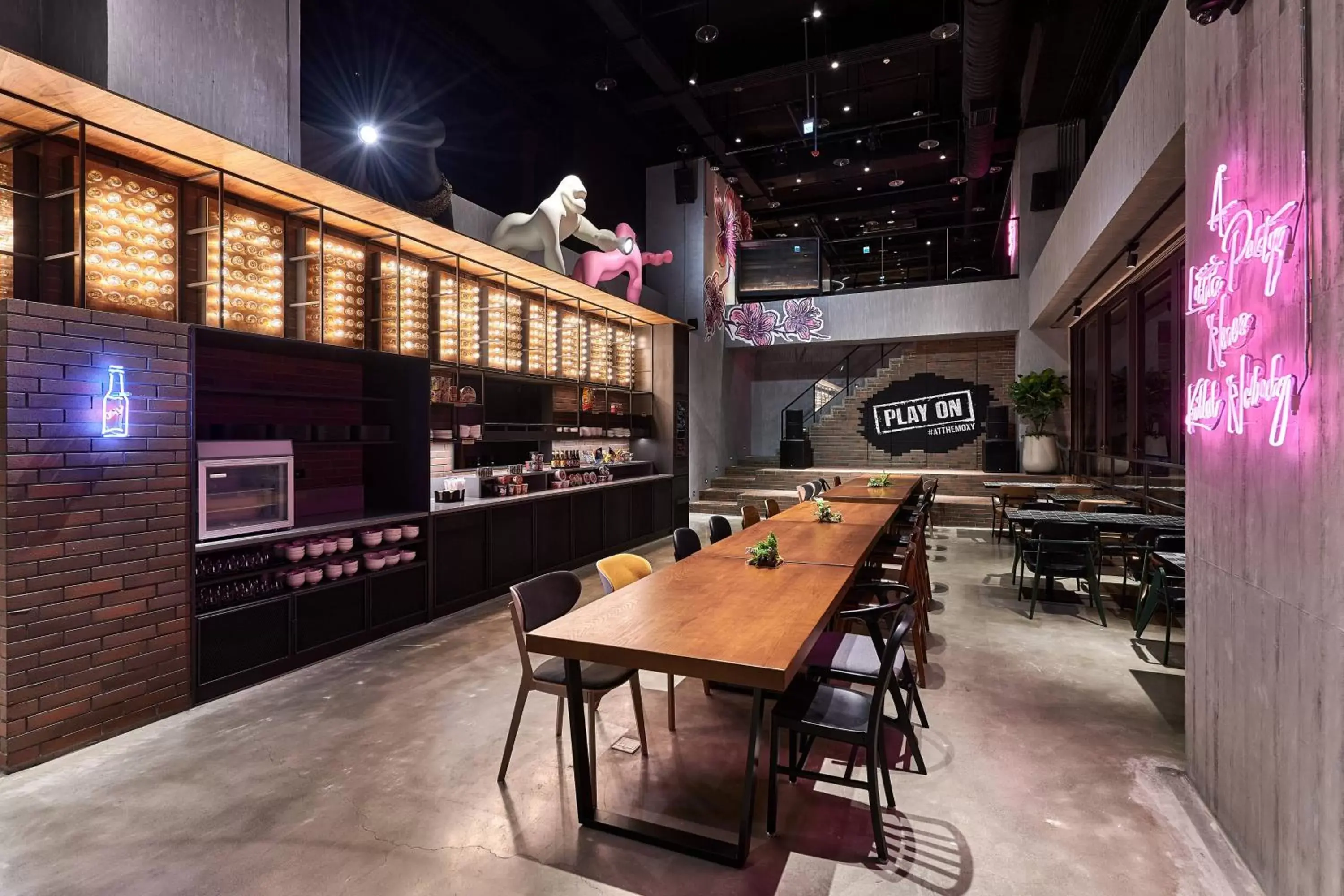 Restaurant/places to eat in Moxy Taichung