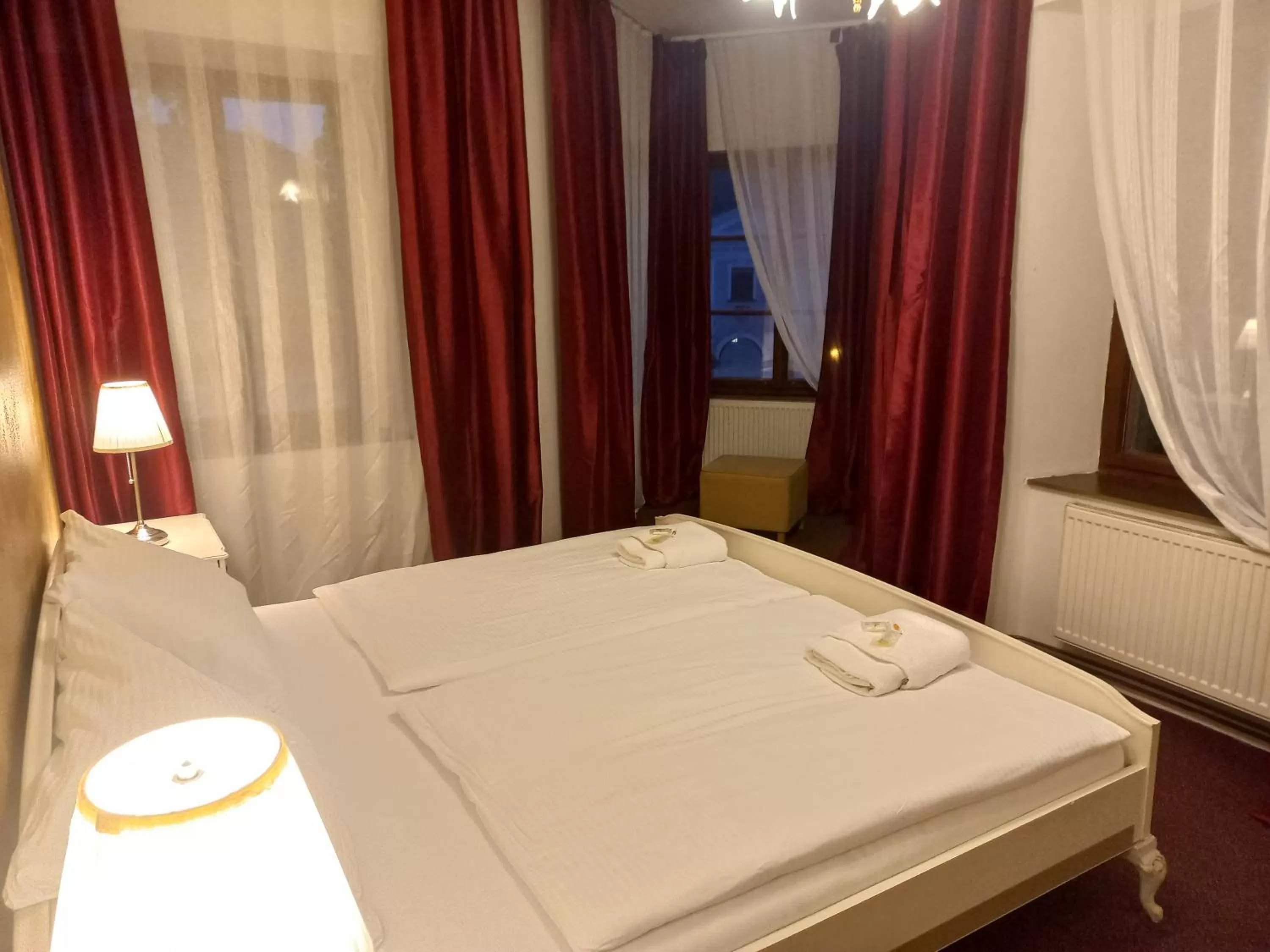 One-Bedroom Suite in Hotel Bílá Paní