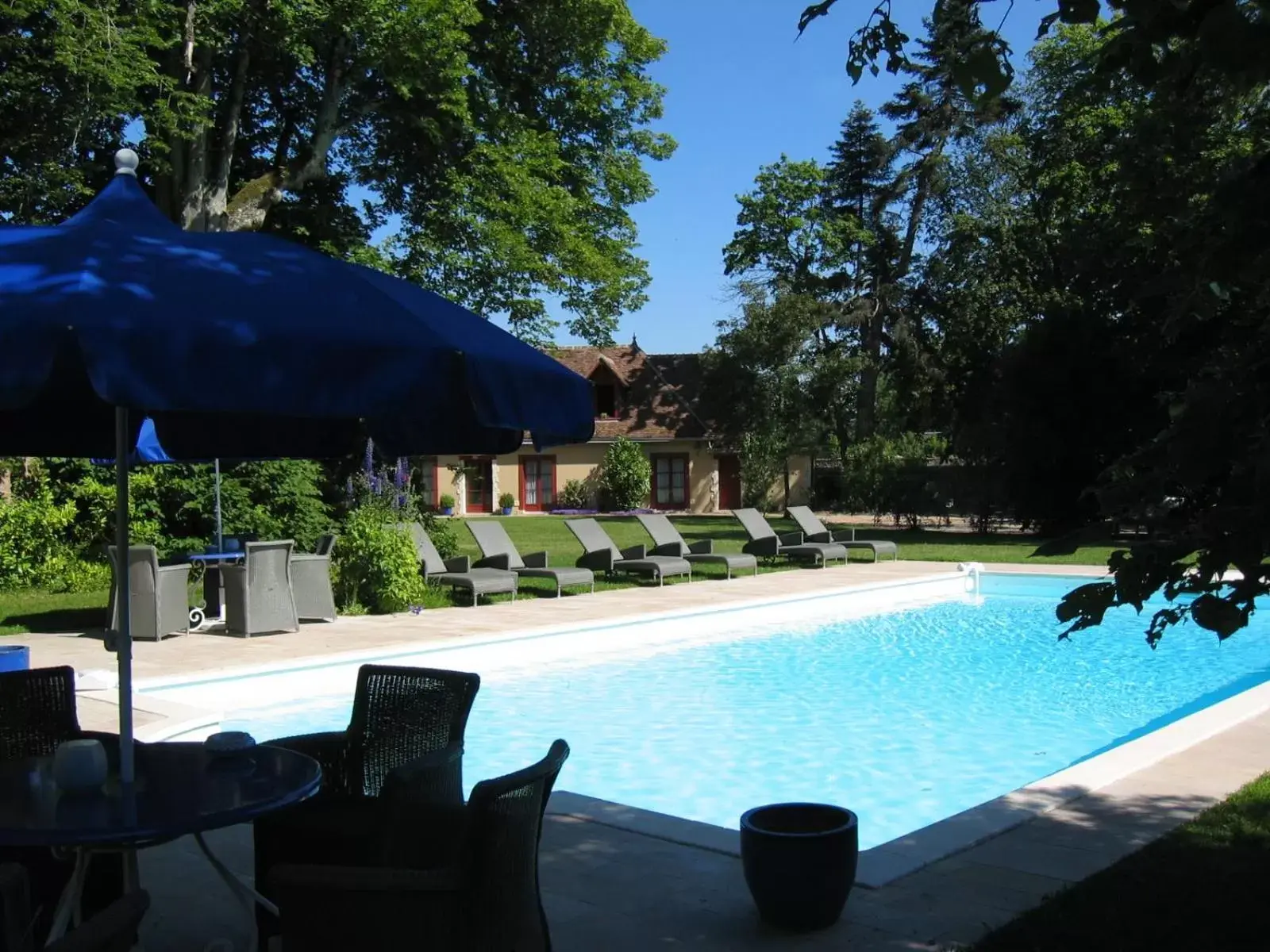 Swimming Pool in Le Plessis BBB