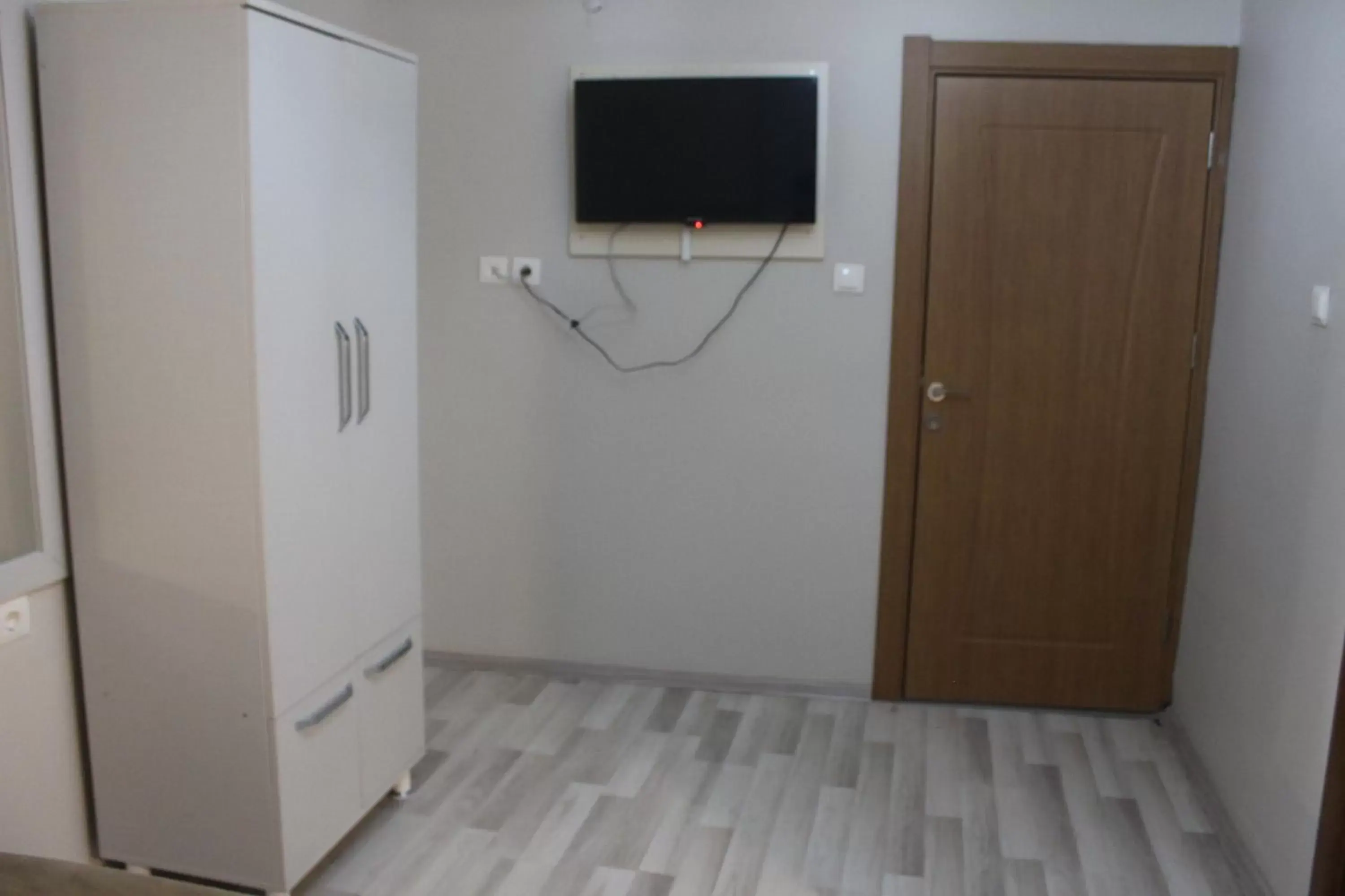 Single Room with Bathroom in KONAK HOTEL 2 Single Room with Bathroom in KONAK HOTEL 2