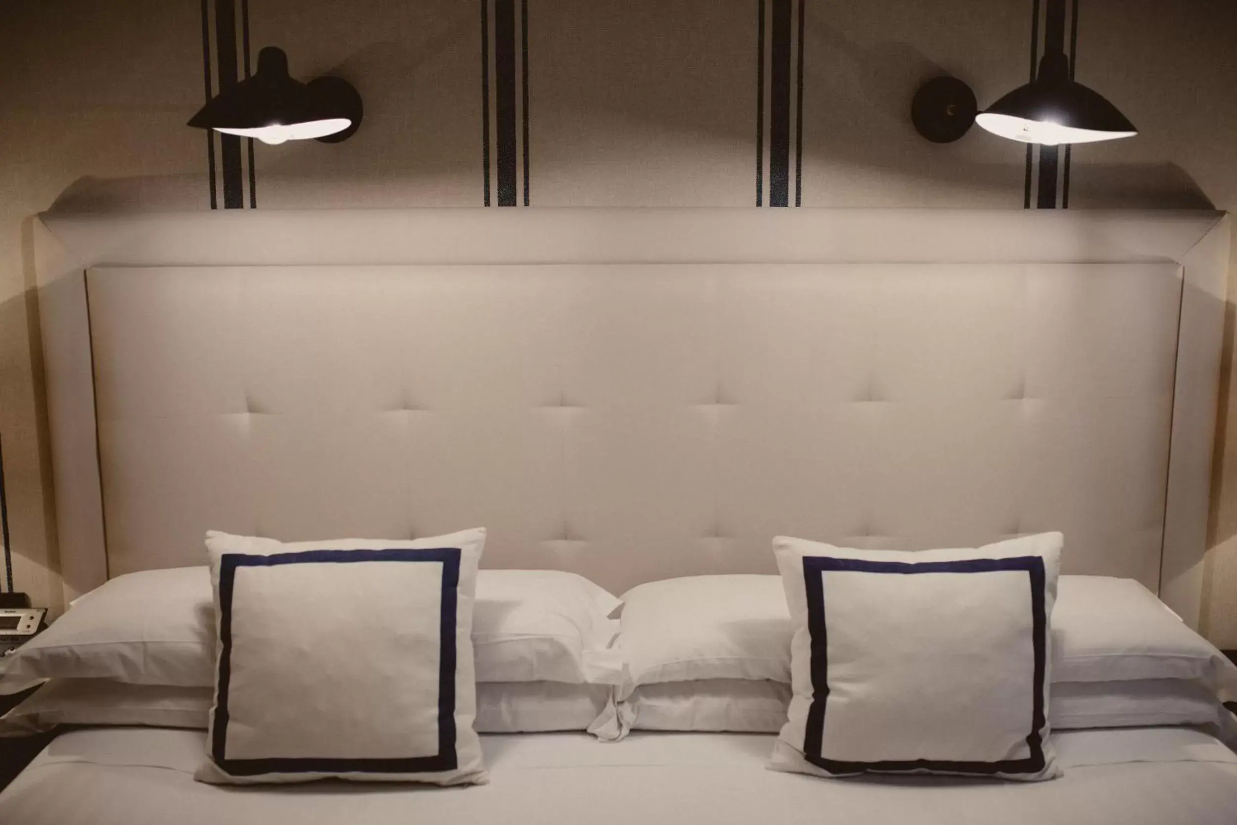 Bed in Hotel Mercure Jardines de Albia