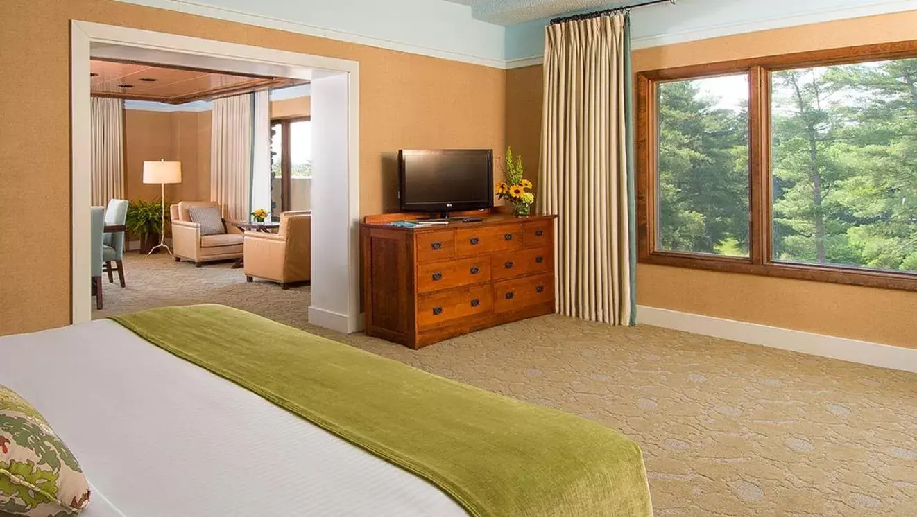 Photo of the whole room, TV/Entertainment Center in The Omni Grove Park Inn - Asheville