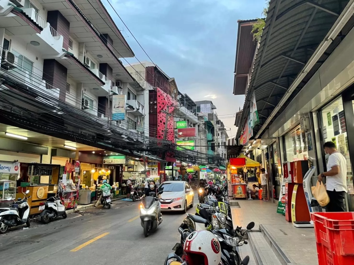 Street view in The Neuf@Ratchada