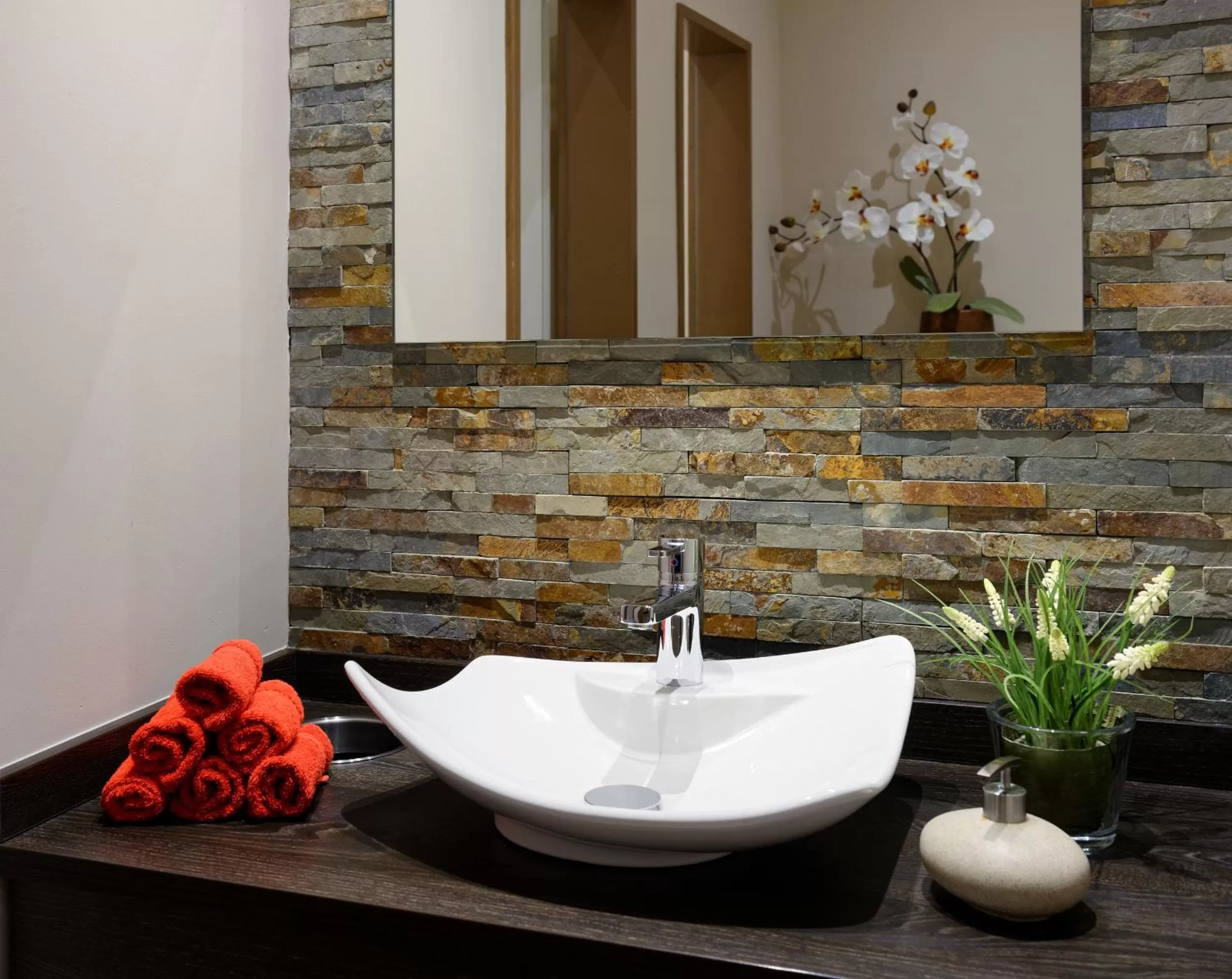 Bathroom in Trend Hotel