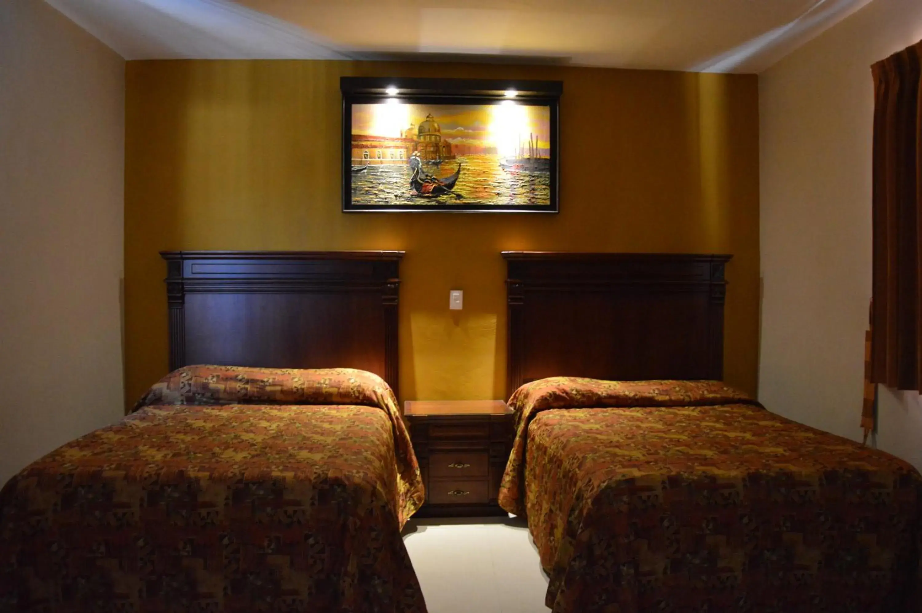 Bed in Terracota Corner Rooms