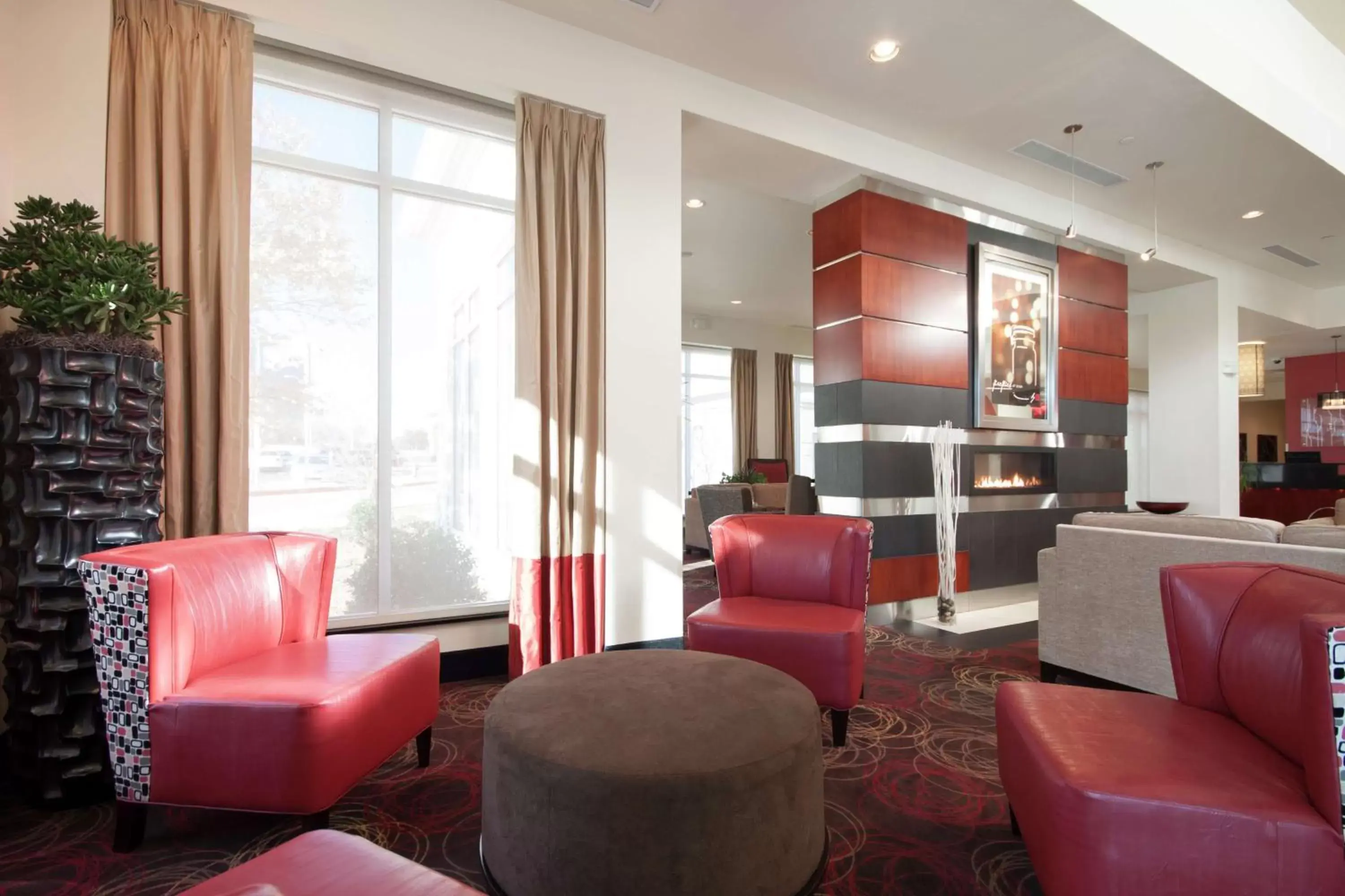 Lobby or reception, Seating Area in Hilton Garden Inn Oklahoma City Midtown