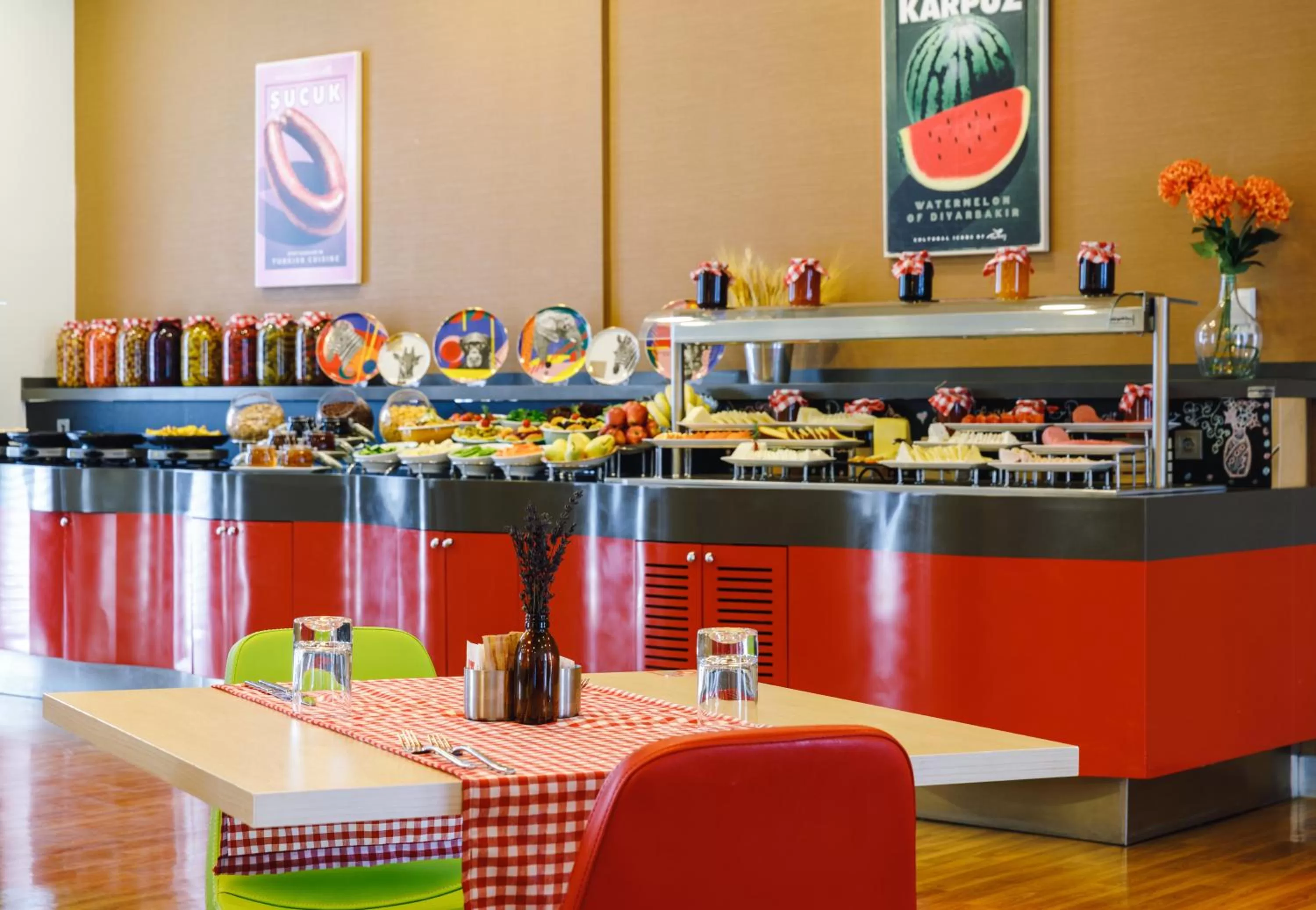 Restaurant/places to eat in Ibis Istanbul Esenyurt