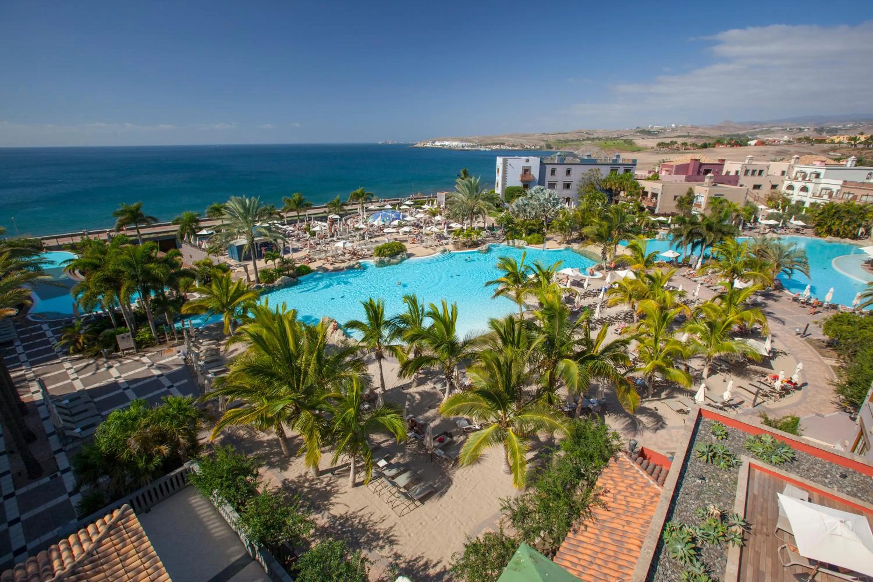 Swimming pool in Lopesan Villa del Conde Resort & Thalasso