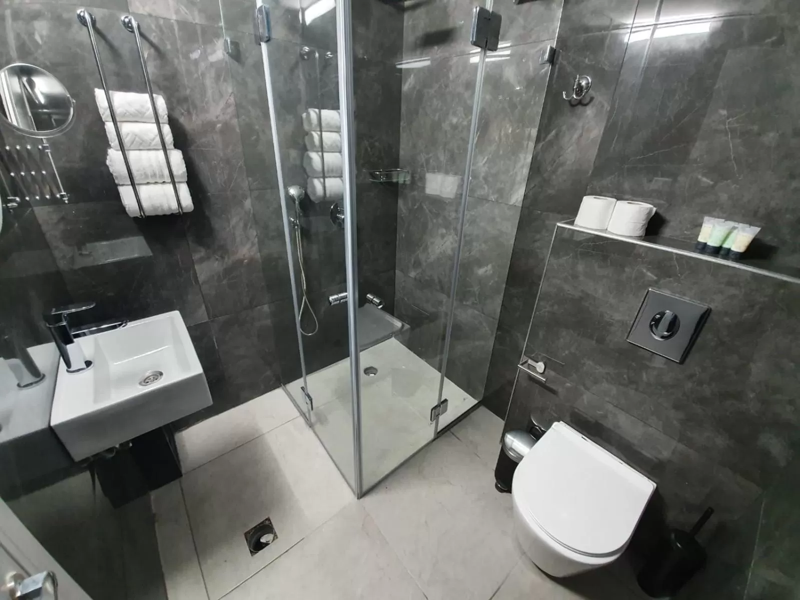 Bathroom in The boutique