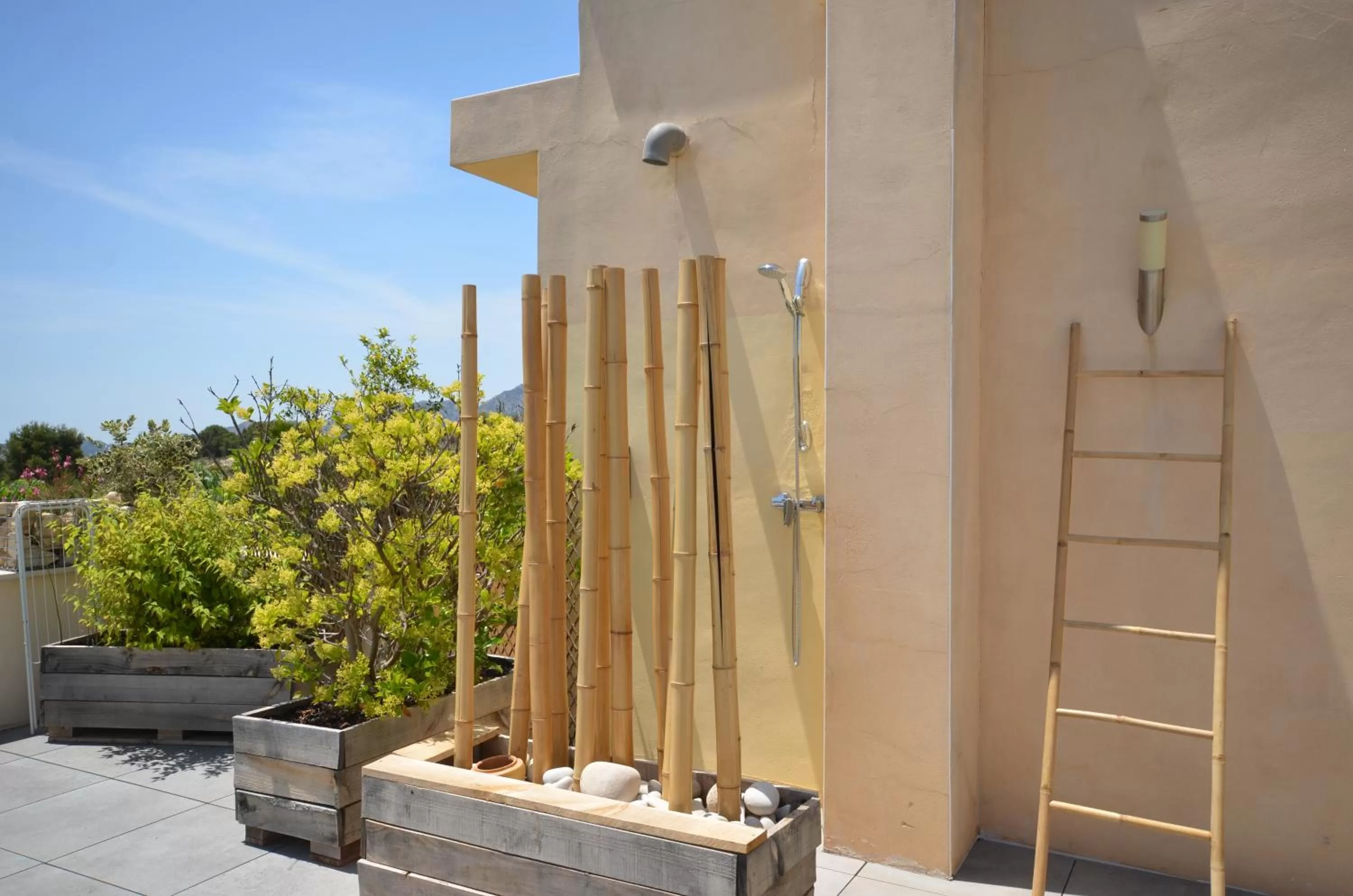 Shower in El Pao Spa