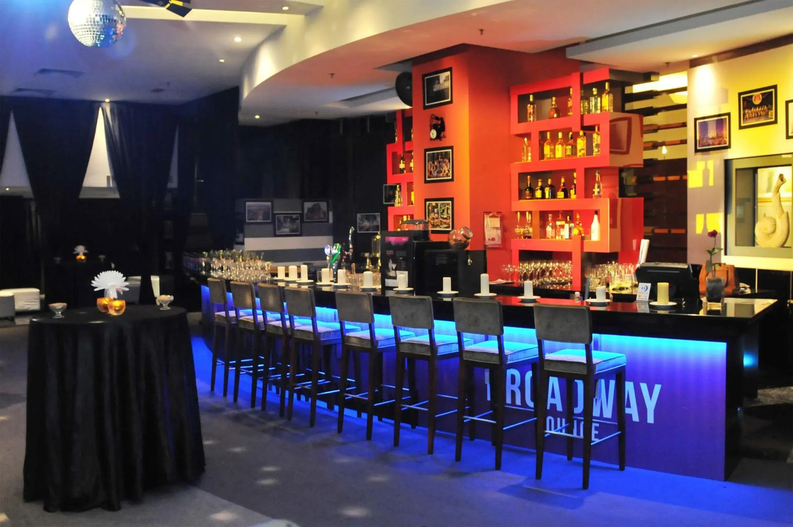 Lounge or bar in Berjaya Times Square Hotel, Kuala Lumpur