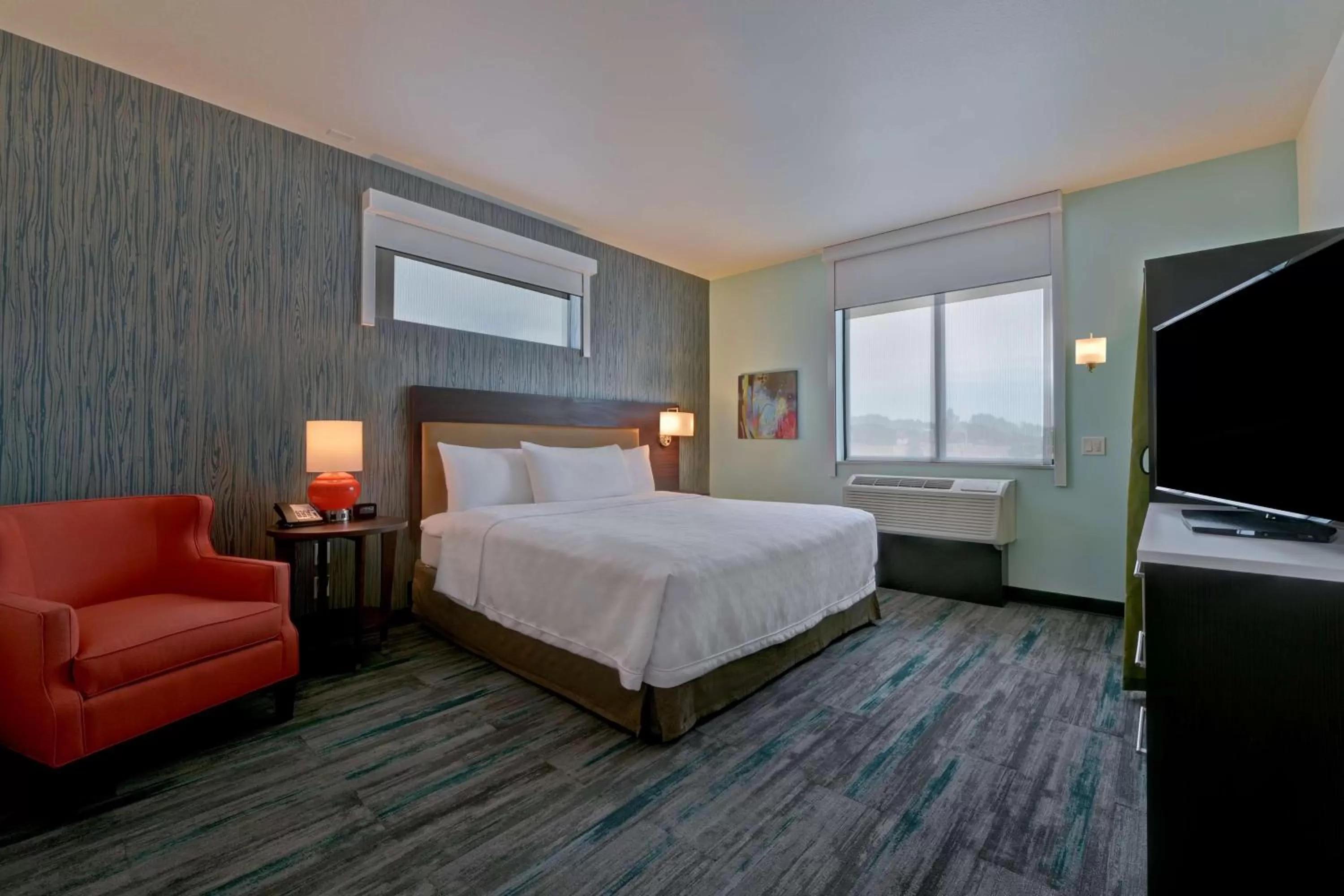 Bed in Home2 Suites By Hilton Atascadero, Ca