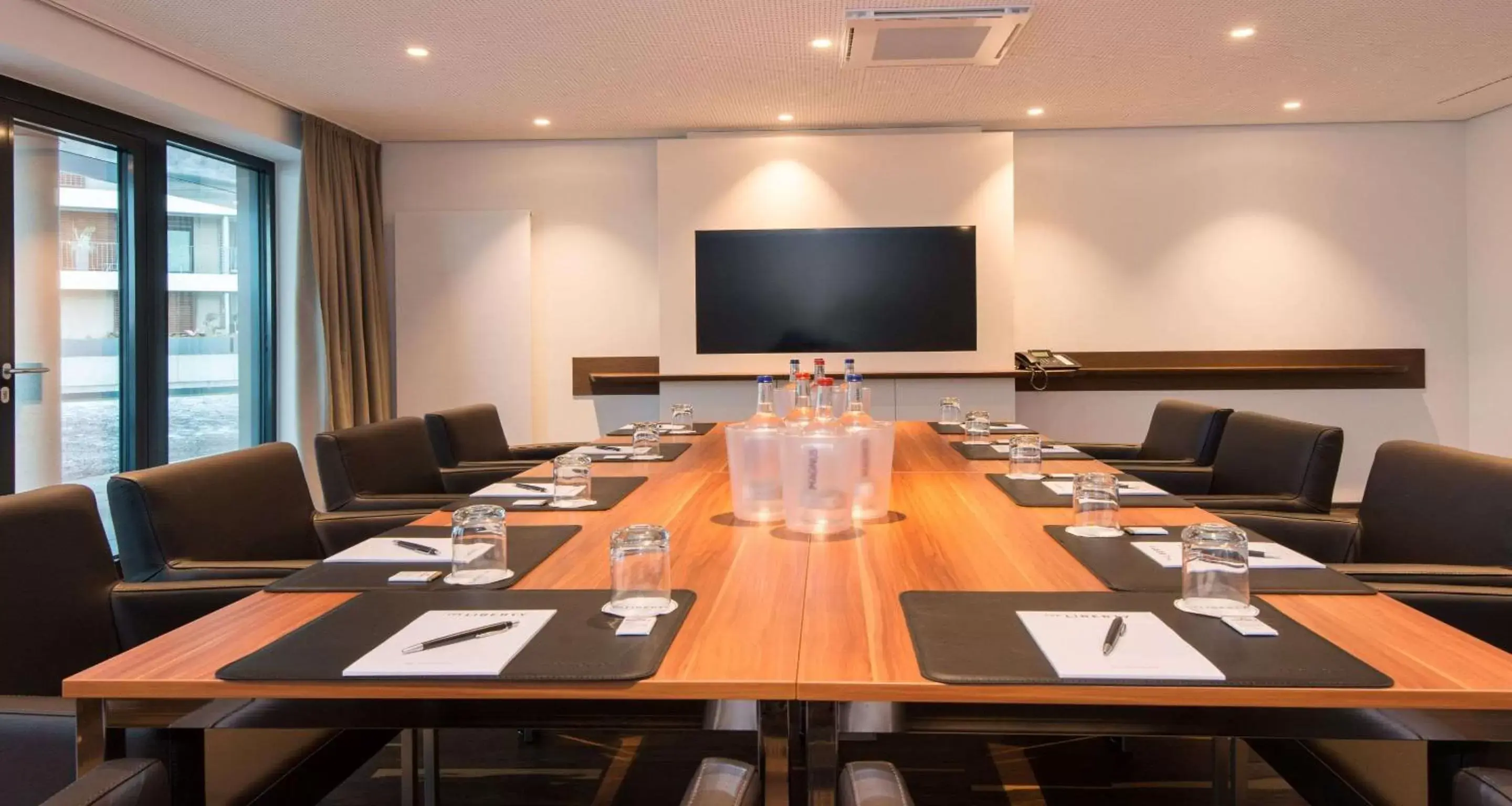 Meeting/conference room in THE LIBERTY Hotel Bremerhaven BW Signature Collection