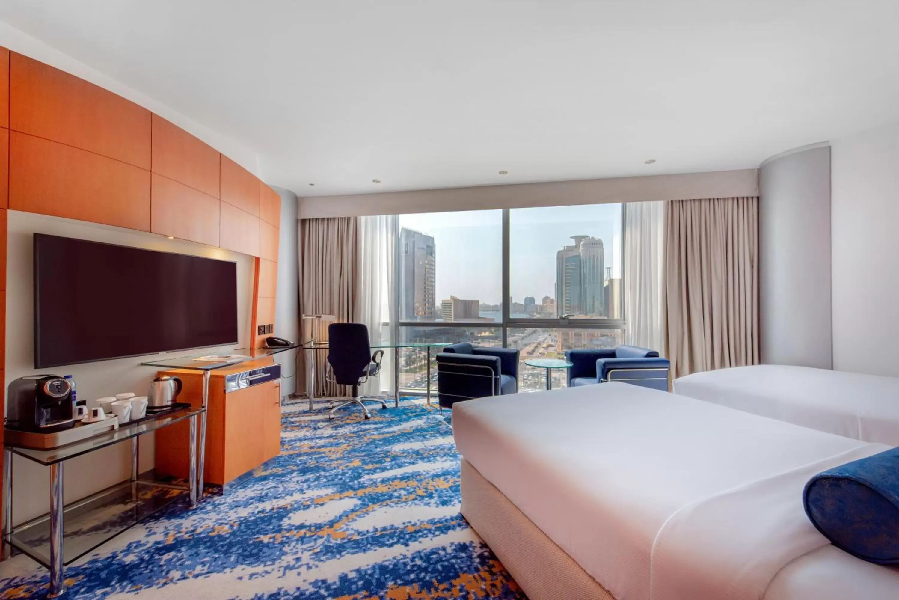 Deluxe Twin Room with Creek View in Golden Sands Boutique Hotel-Dubai Creek