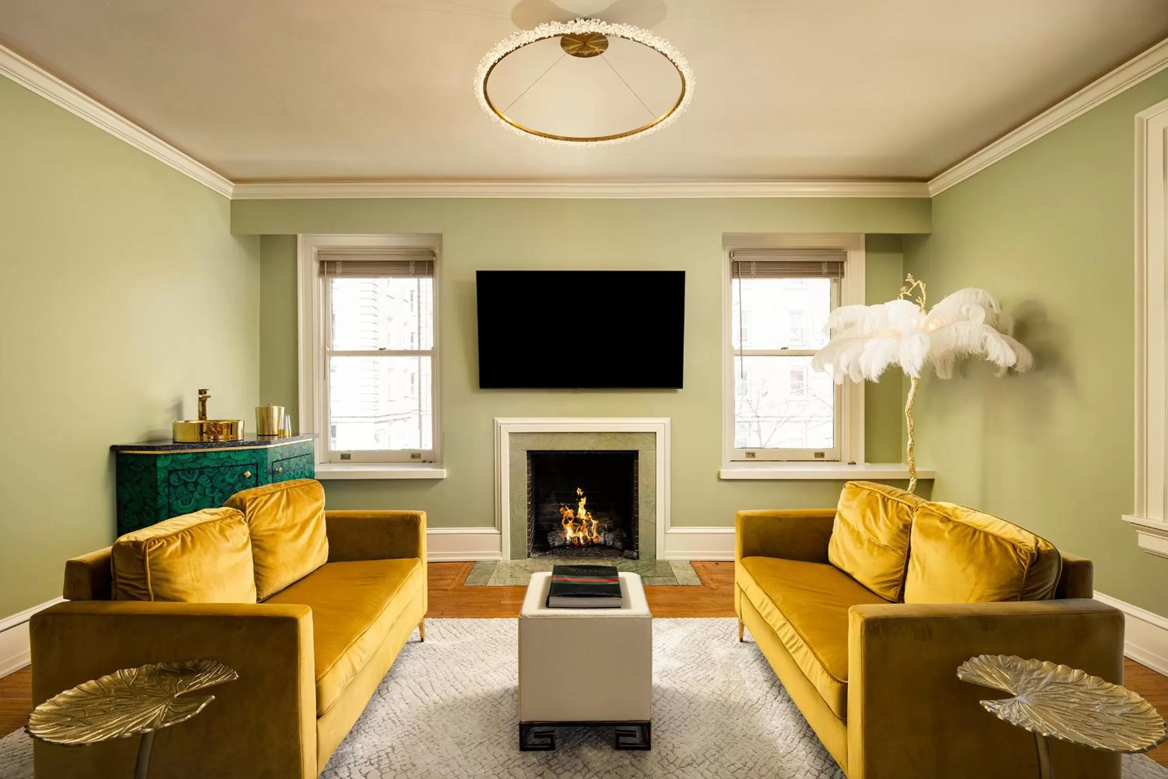 TV and multimedia in The Edward Buffalo