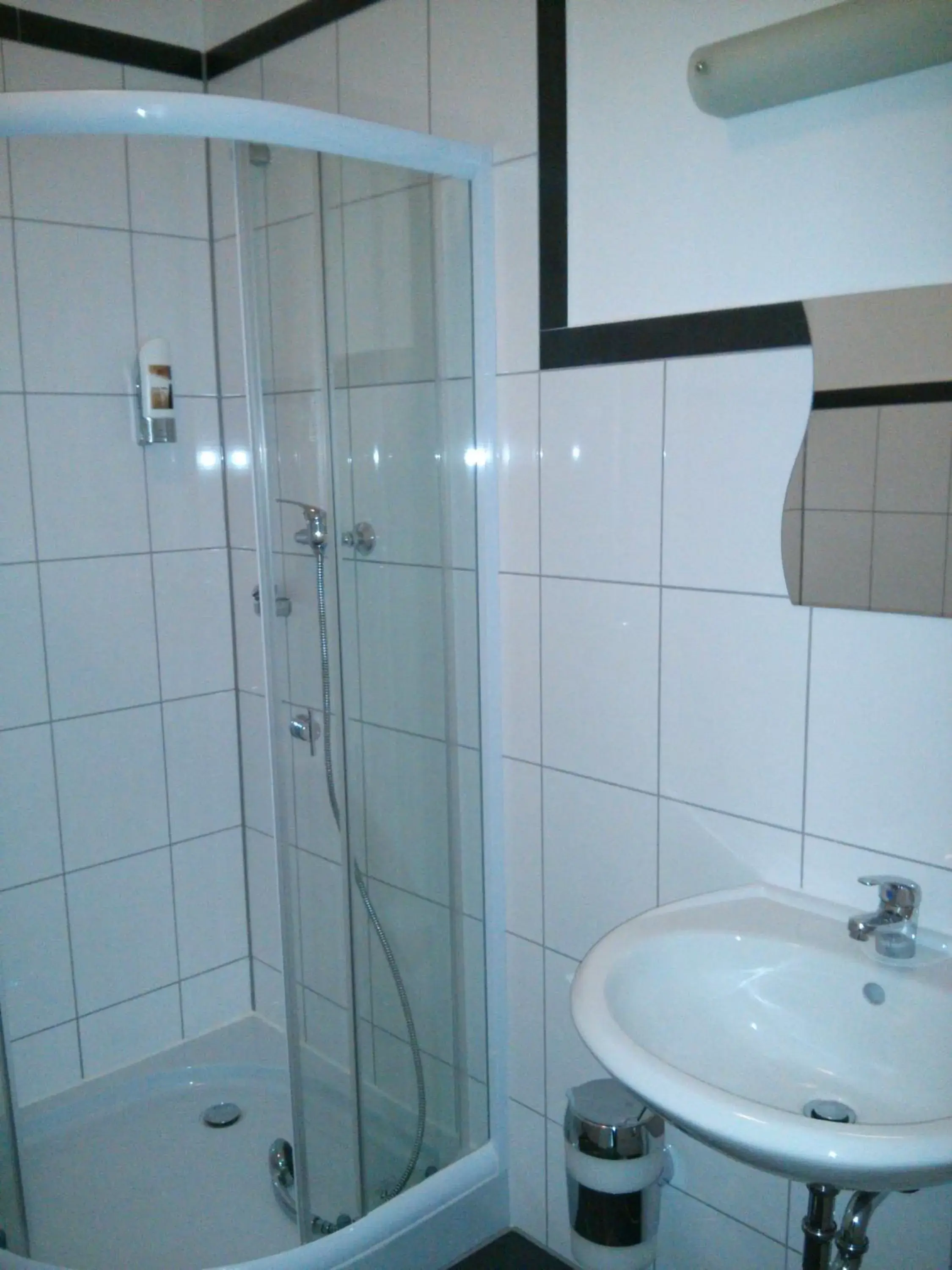 Twin Room in Willy Hotel Frankfurt Twin Room in Willy Hotel Frankfurt
