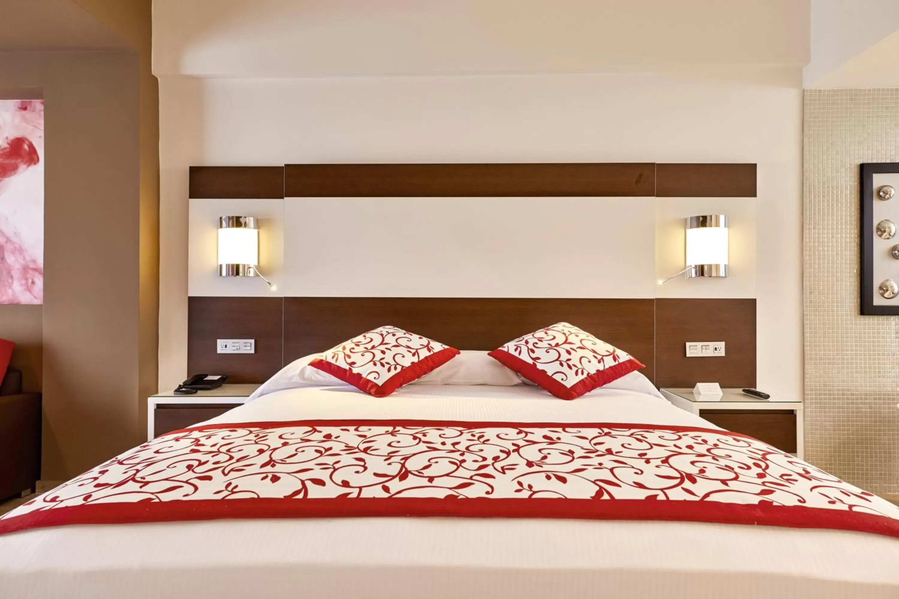 Bed in Riu Palace Costa Mujeres - All Inclusive