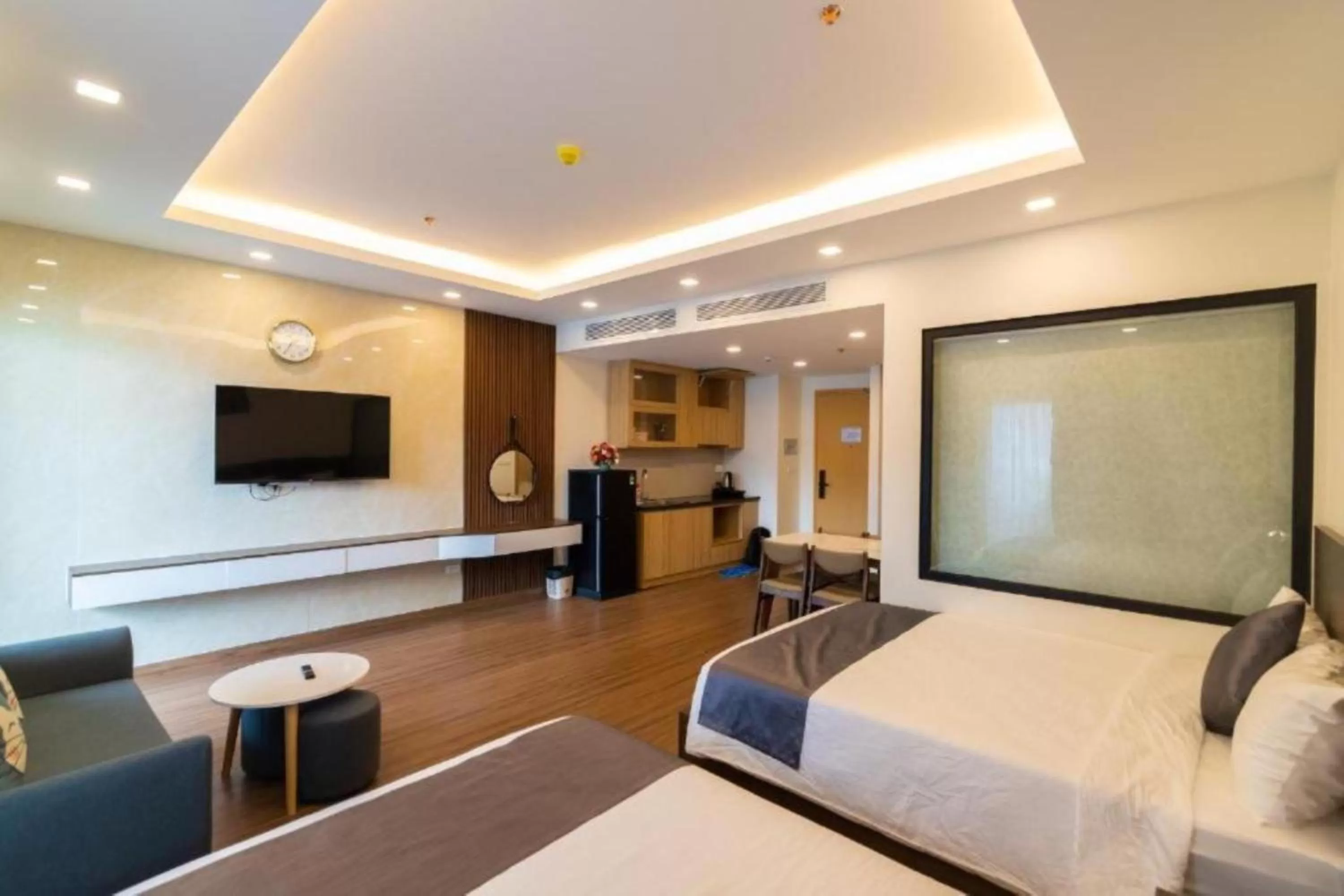 Photo of the whole room, Bed in FLC Sea Tower Quy Nhơn - Homostay