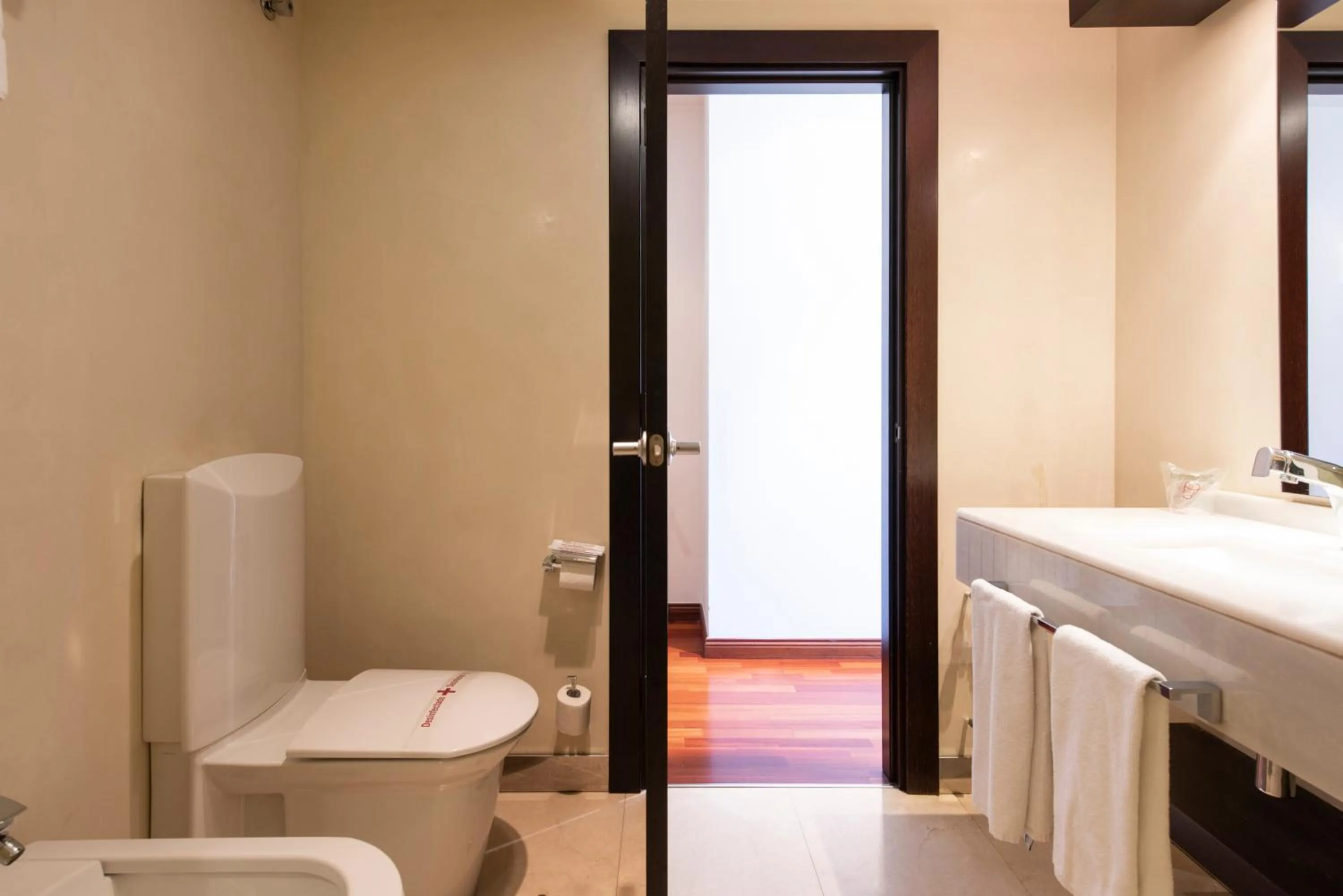 Bathroom in Hotel America Vigo