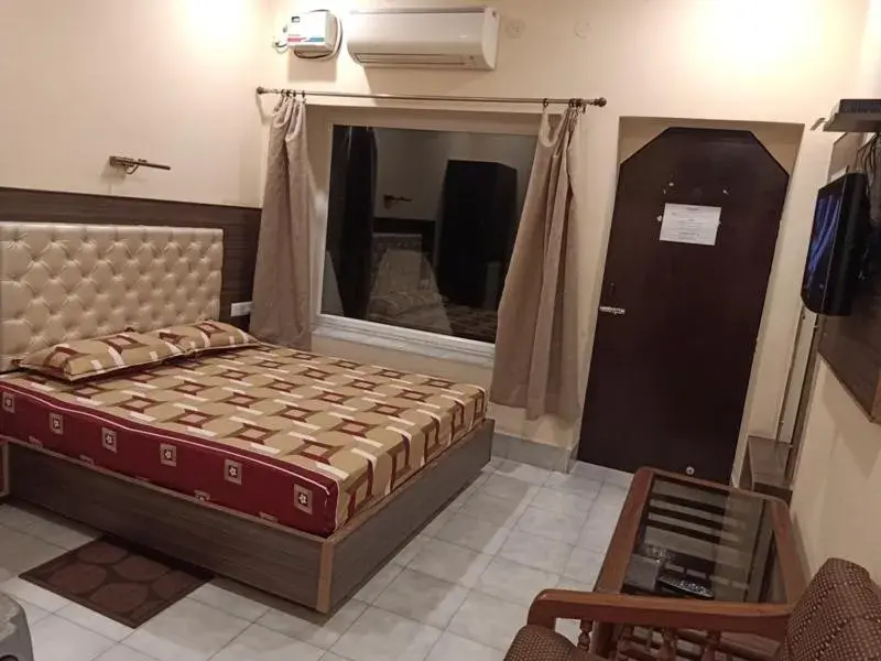 Bed in Scindhia Guest House