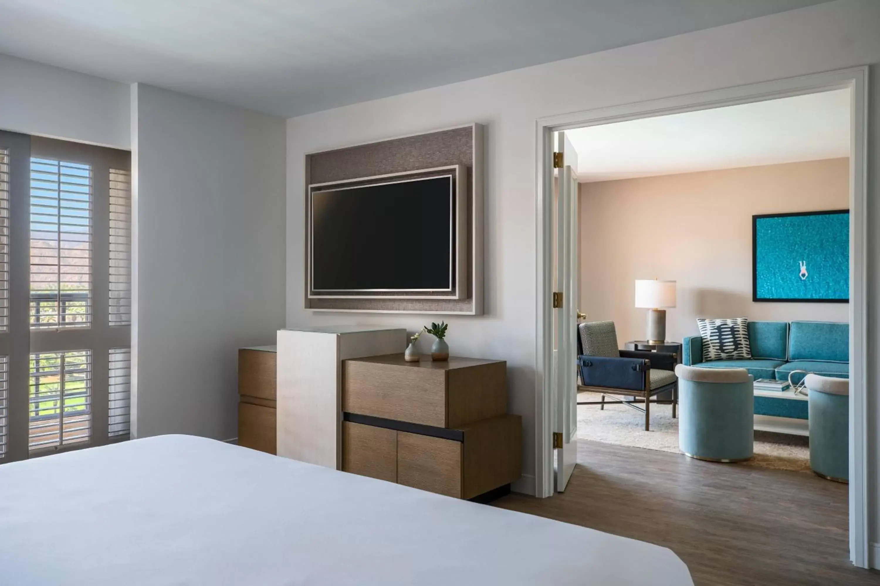 Bedroom, TV/Entertainment Center in Renaissance Esmeralda Resort & Spa, Indian Wells