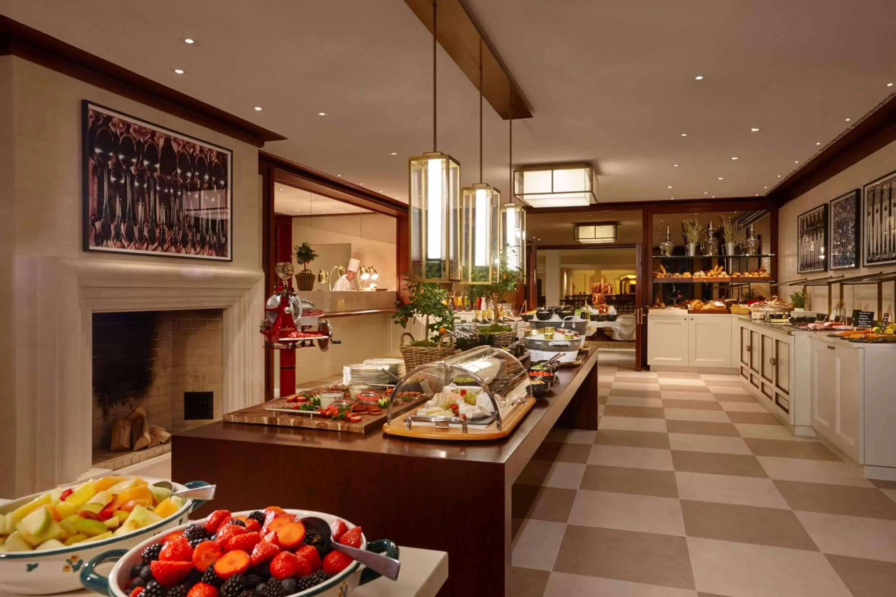 Breakfast, Restaurant/Places to Eat in Hotel Adlon Kempinski Berlin
