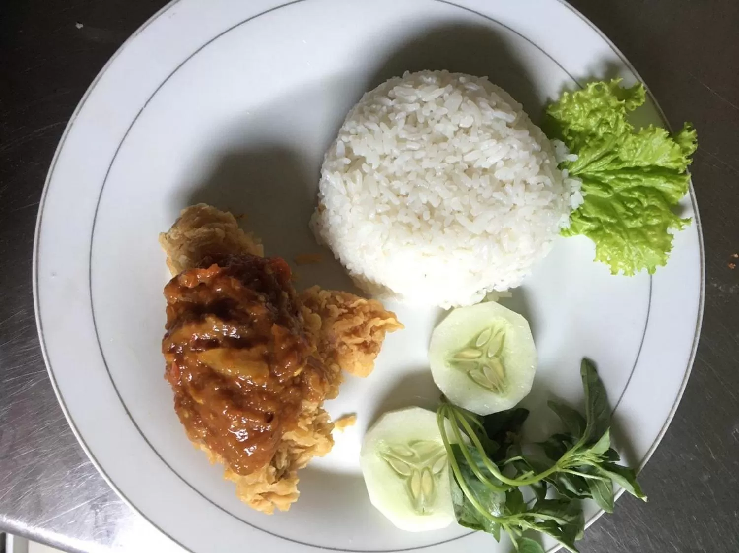 Food and drinks in Negara Hotel - CHSE Certified