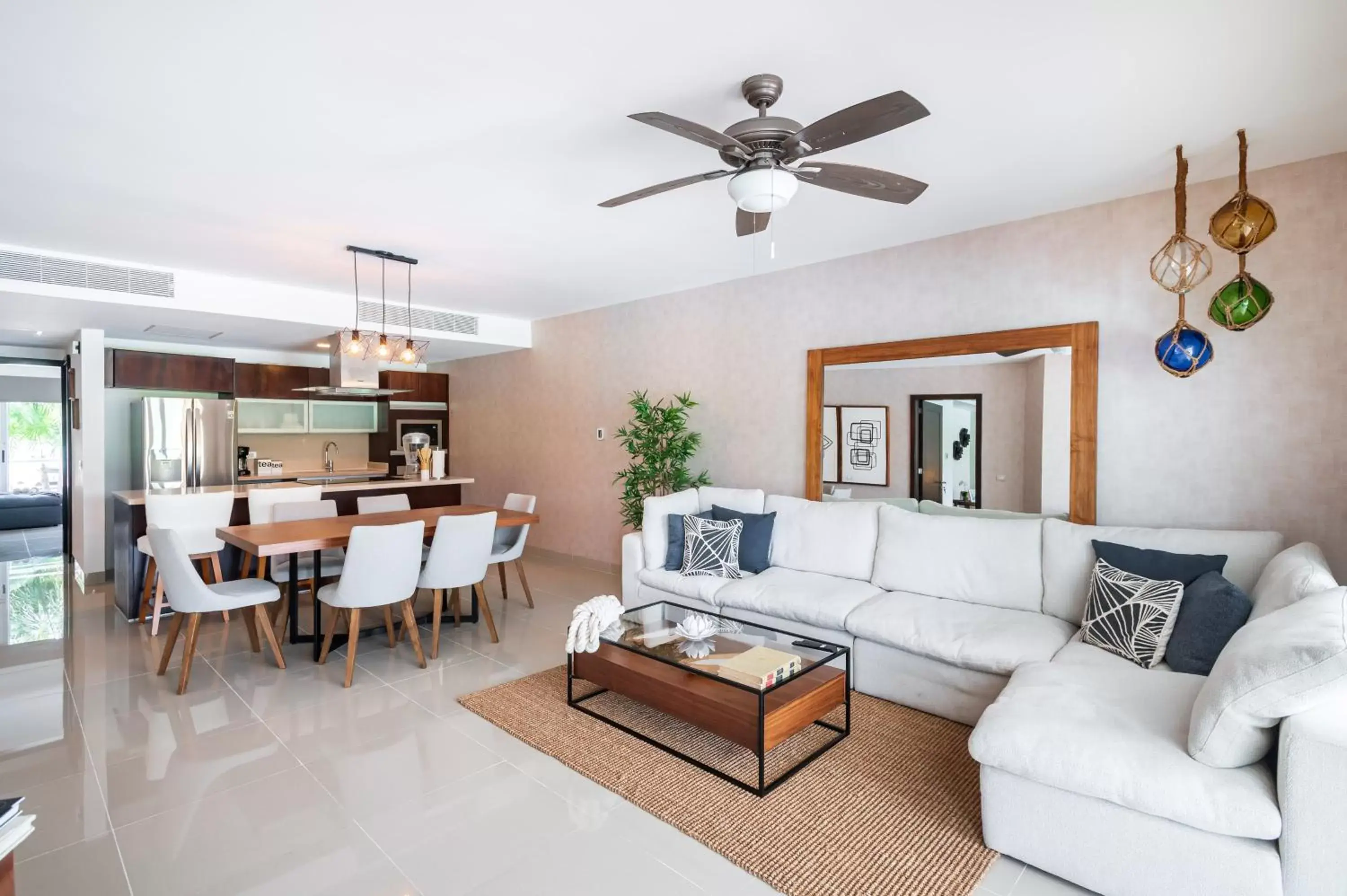 Living room, Seating Area in Mareazul Beach Front Condos At playa del Carmen