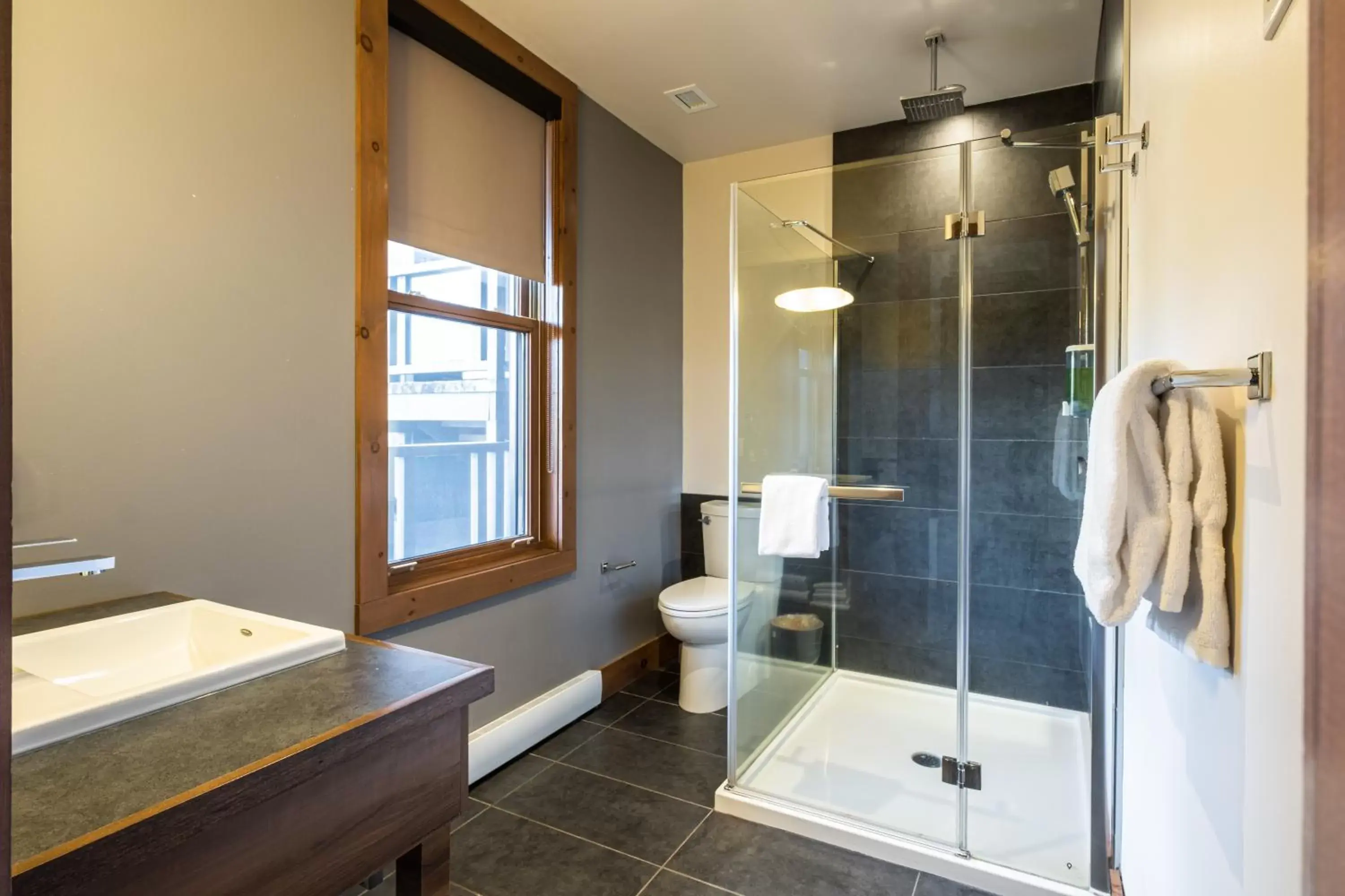 Bathroom in Suites-sur-Lac